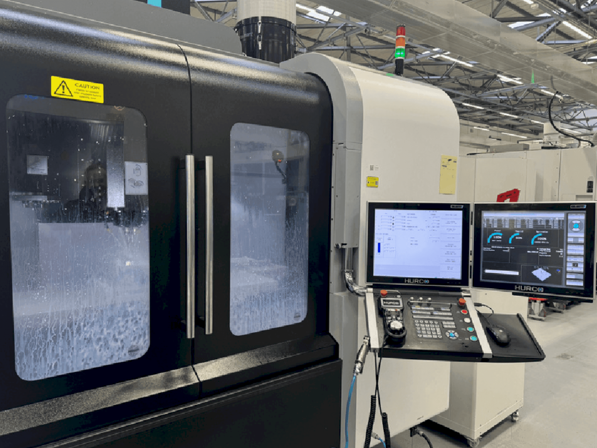 Hurco VMX42HSRTi-maskinen framifrån