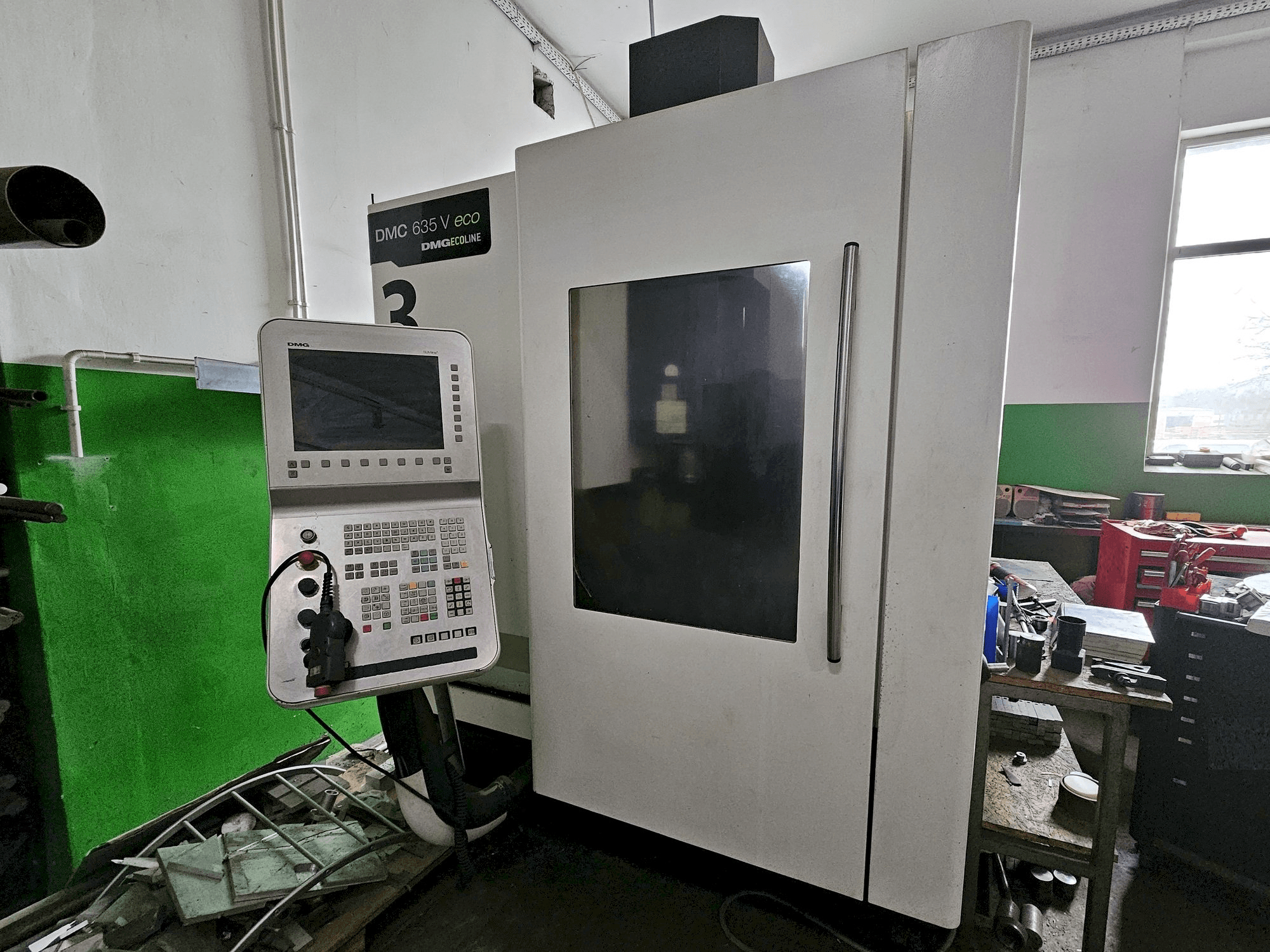 DMG DMC 635 V ecoline-maskinen framifrån