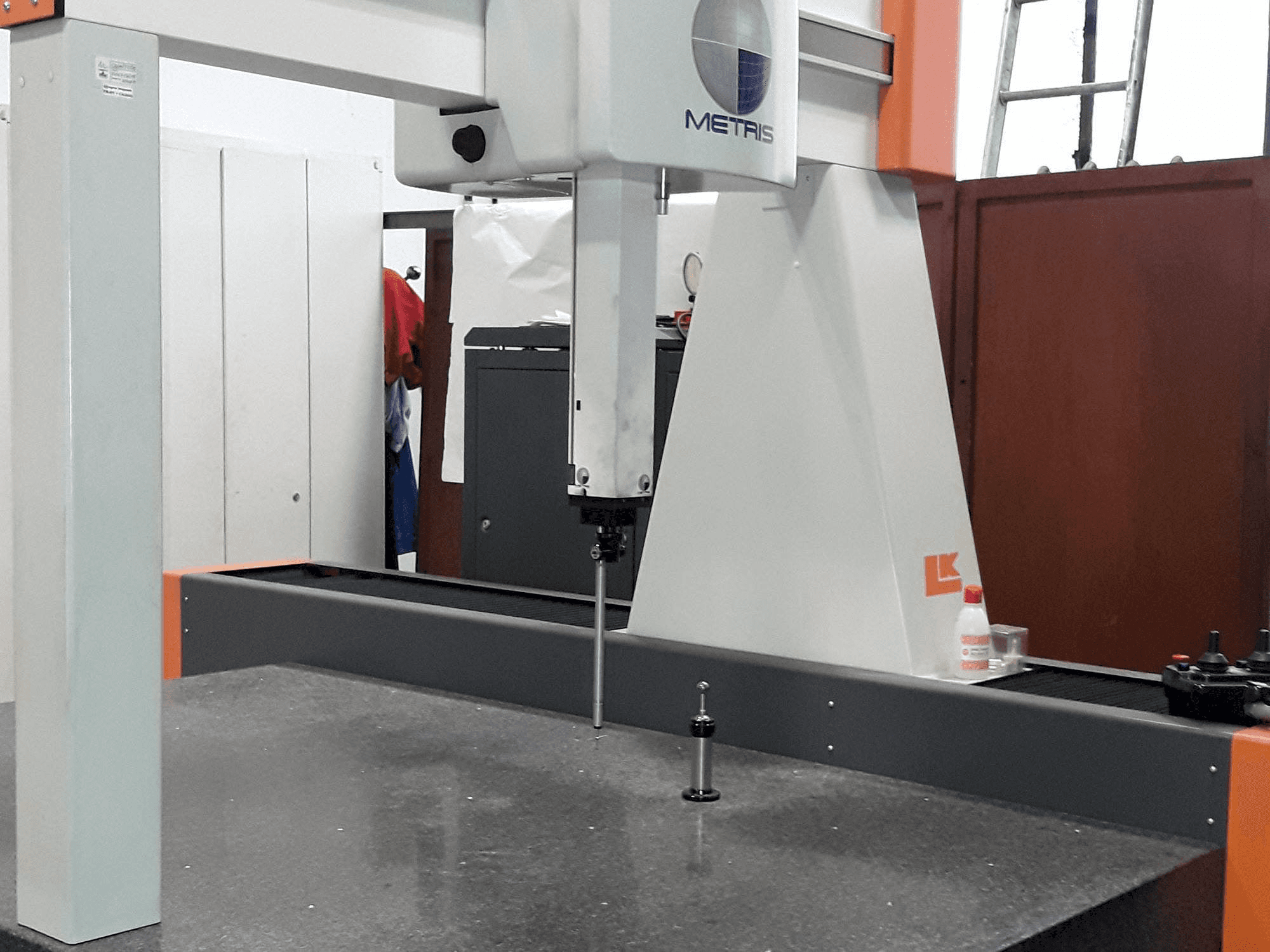 Metris MMC LKV Evolution-maskinen framifrån