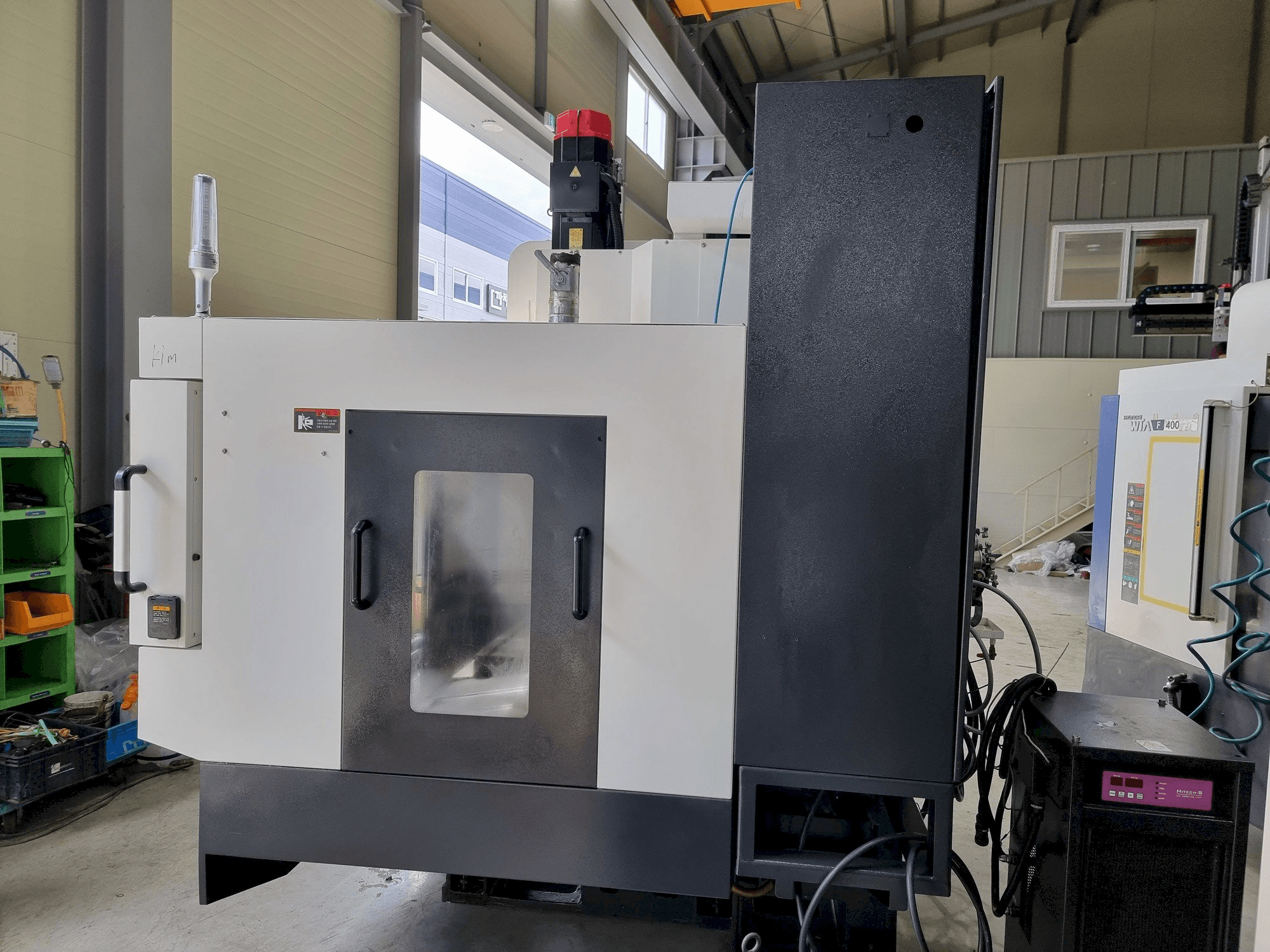 Hyundai Wia F400-maskinen framifrån