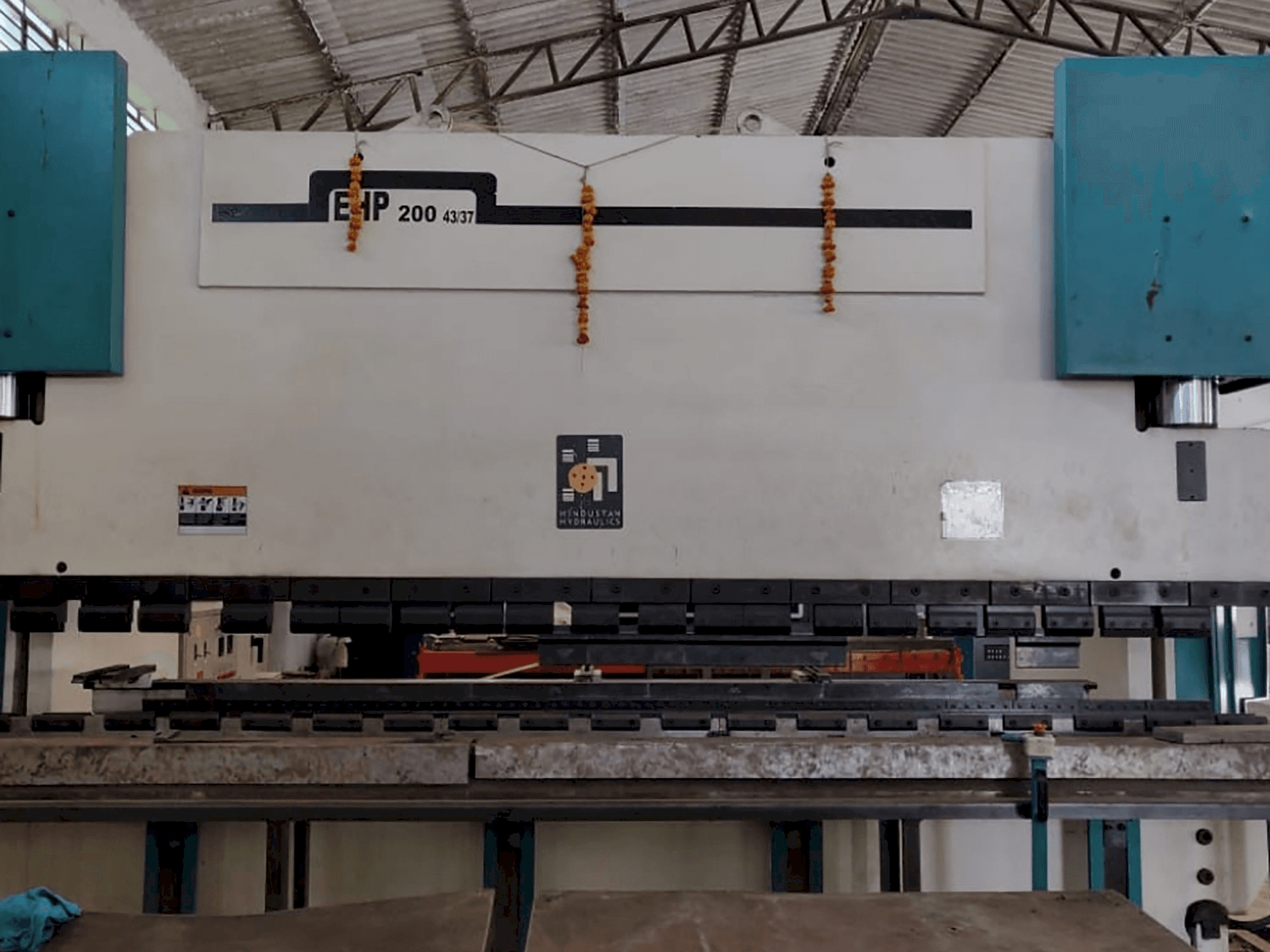 Hindustan Hydraulics-maskinen framifrånEHP 200