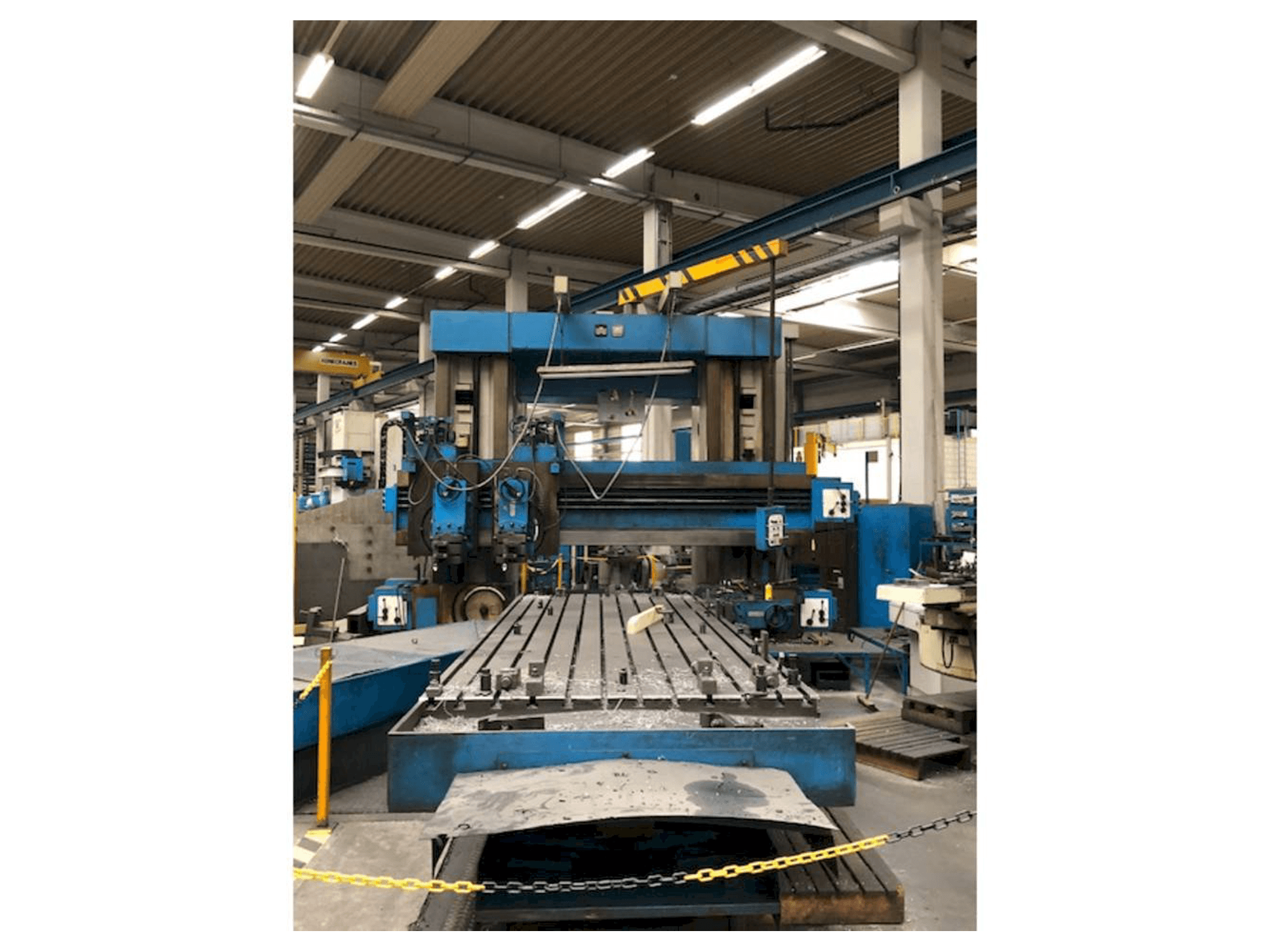 SHV FELD12 Q251-maskinen framifrån