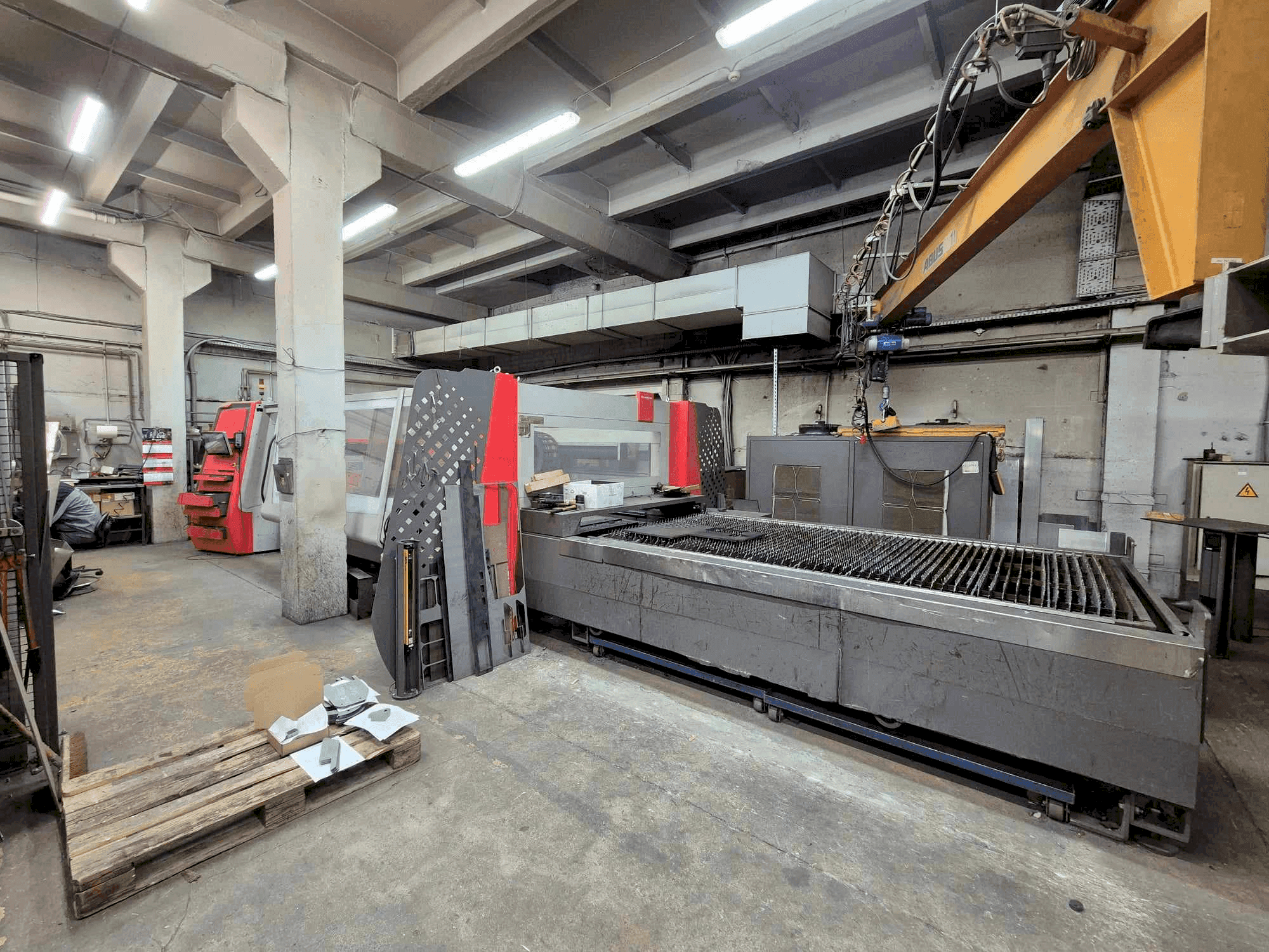 Bystronic BYSTRONIC ByAutonom 3015 (2014)-maskinen framifrån