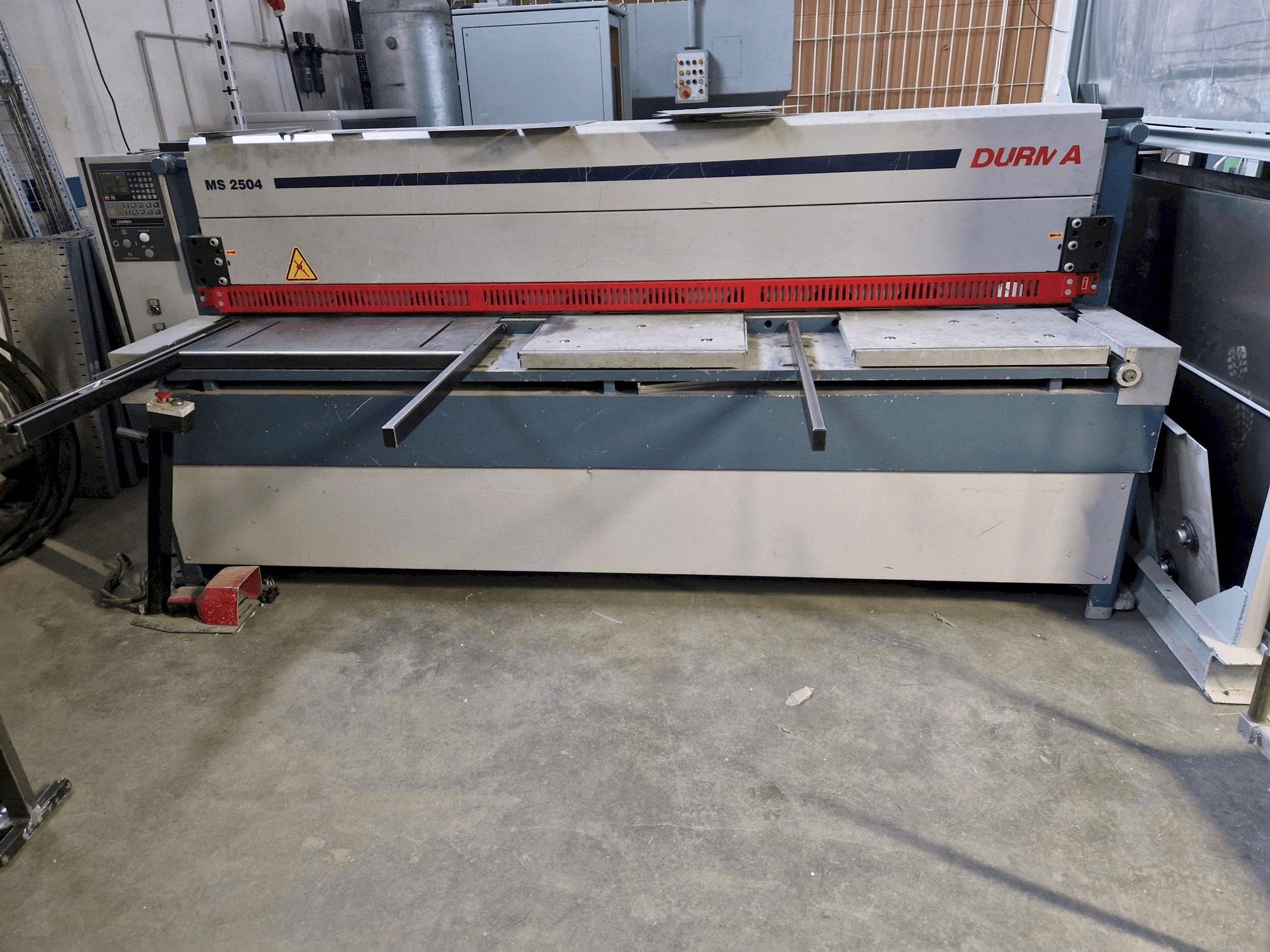 Durma MS 2504-maskinen framifrån