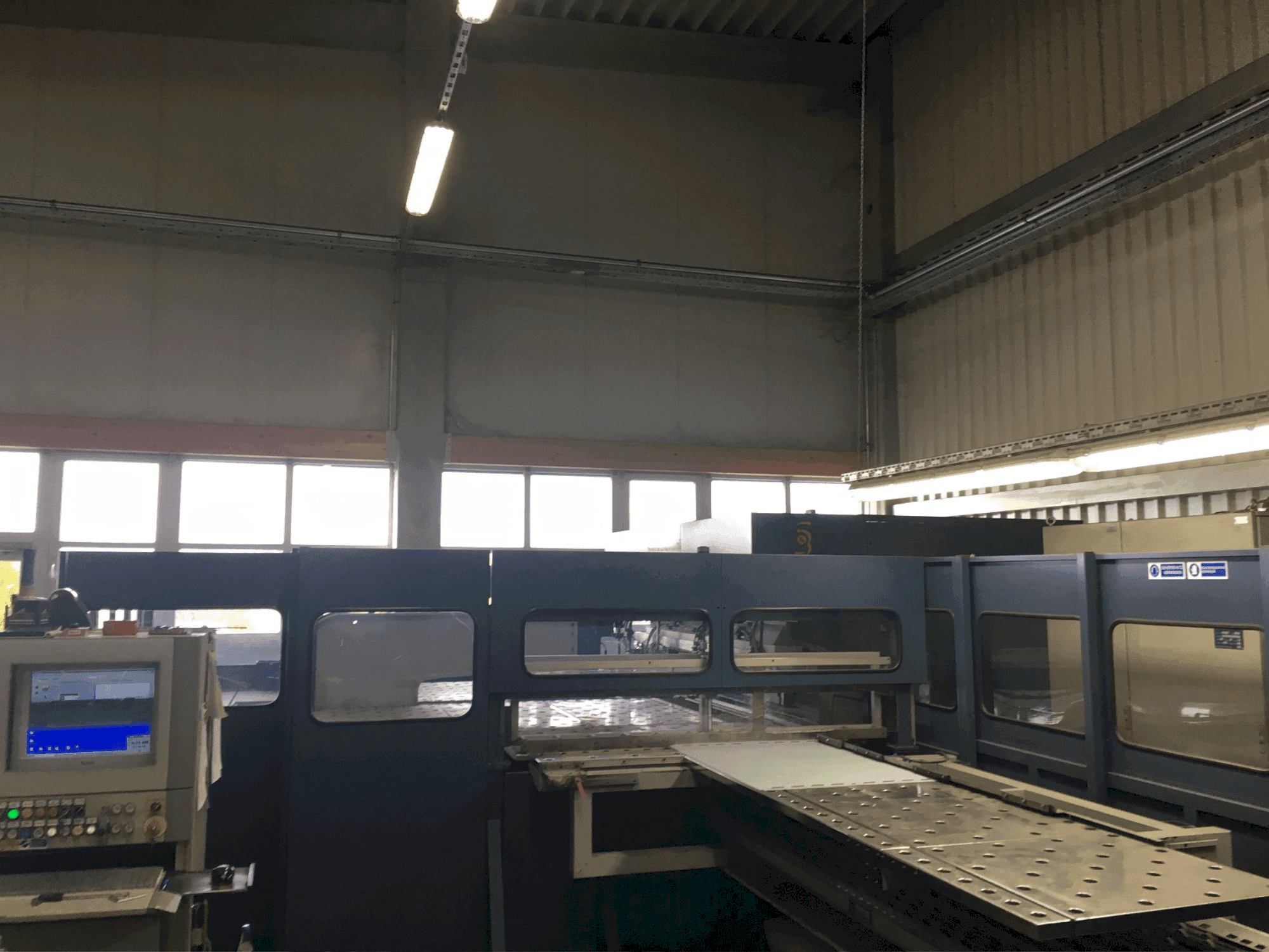 Salvagnini P4-2512-maskinen framifrån