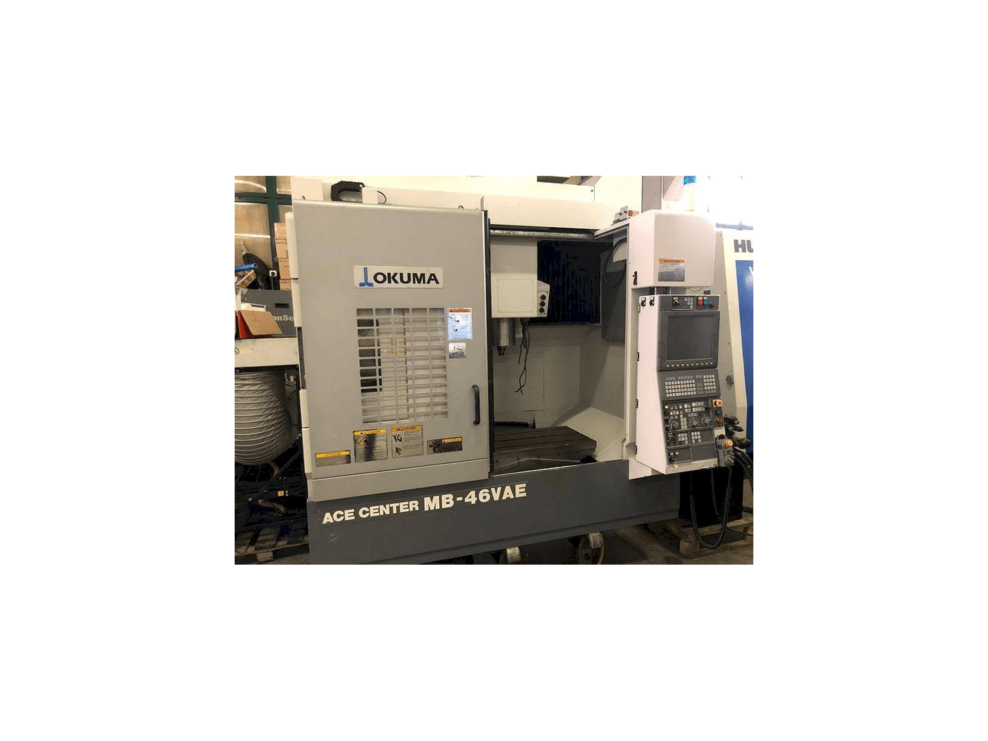 Okuma MB-46 VAE-maskinen framifrån