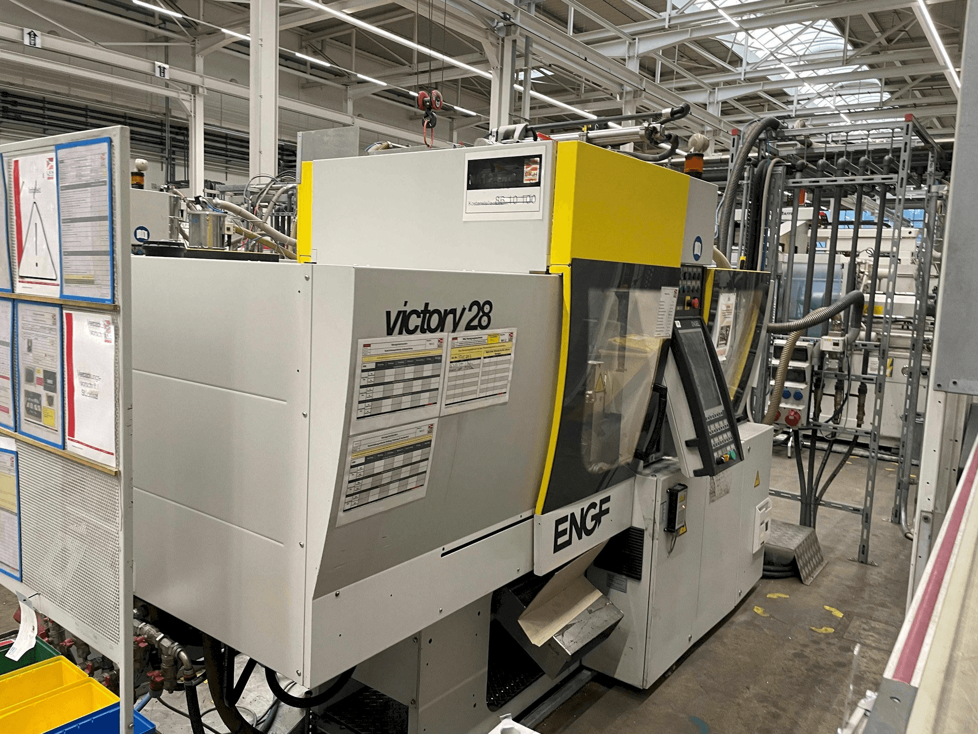 Engel Victory 200/28-maskinen framifrån