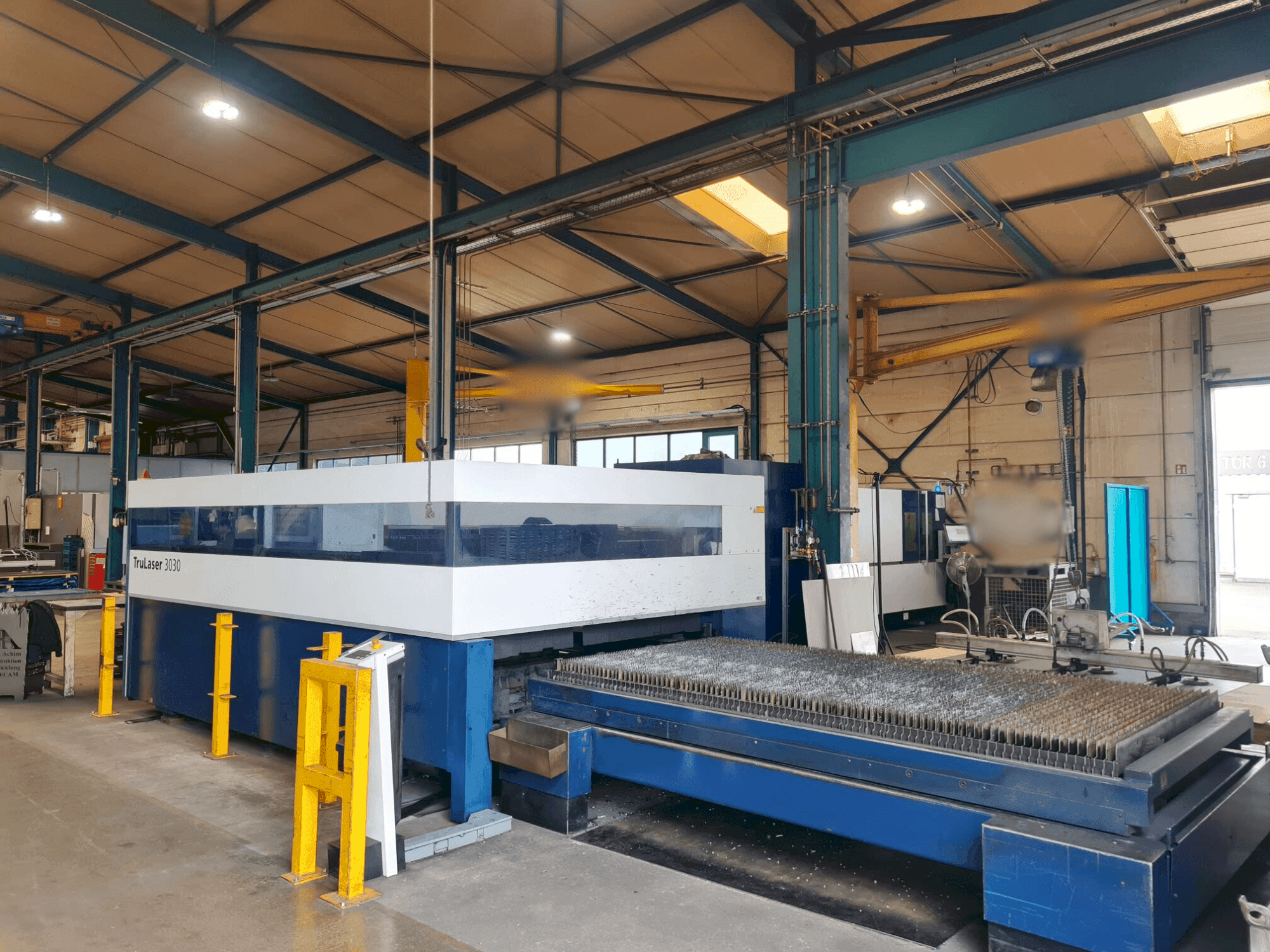 TRUMPF L3030-maskinen framifrån