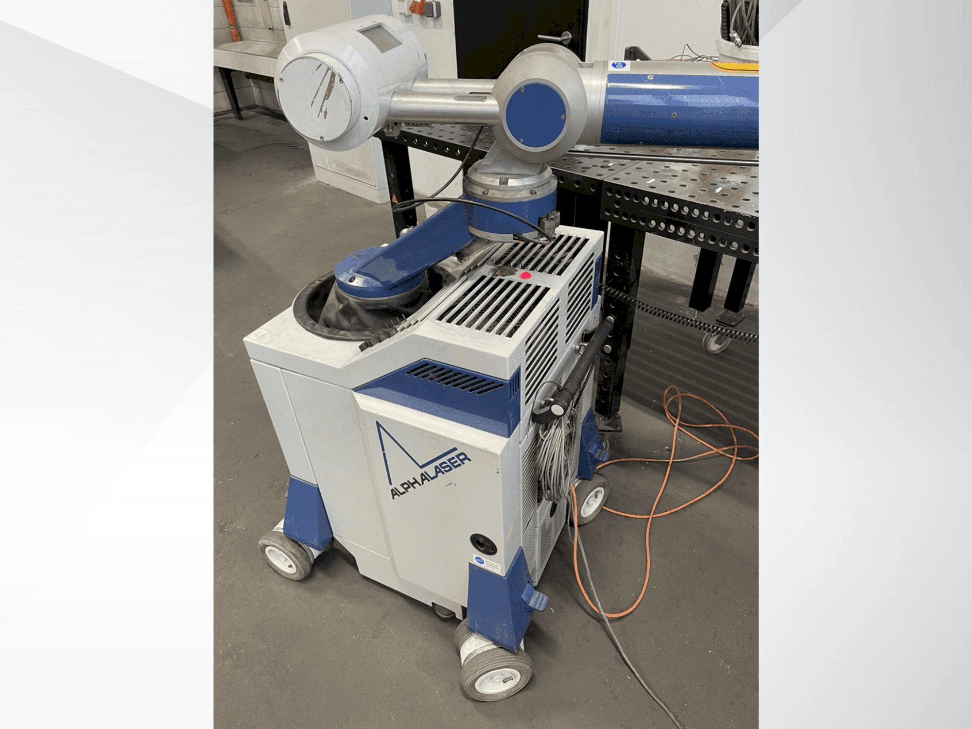 ALPHA LASER ALM 150-maskinen framifrån