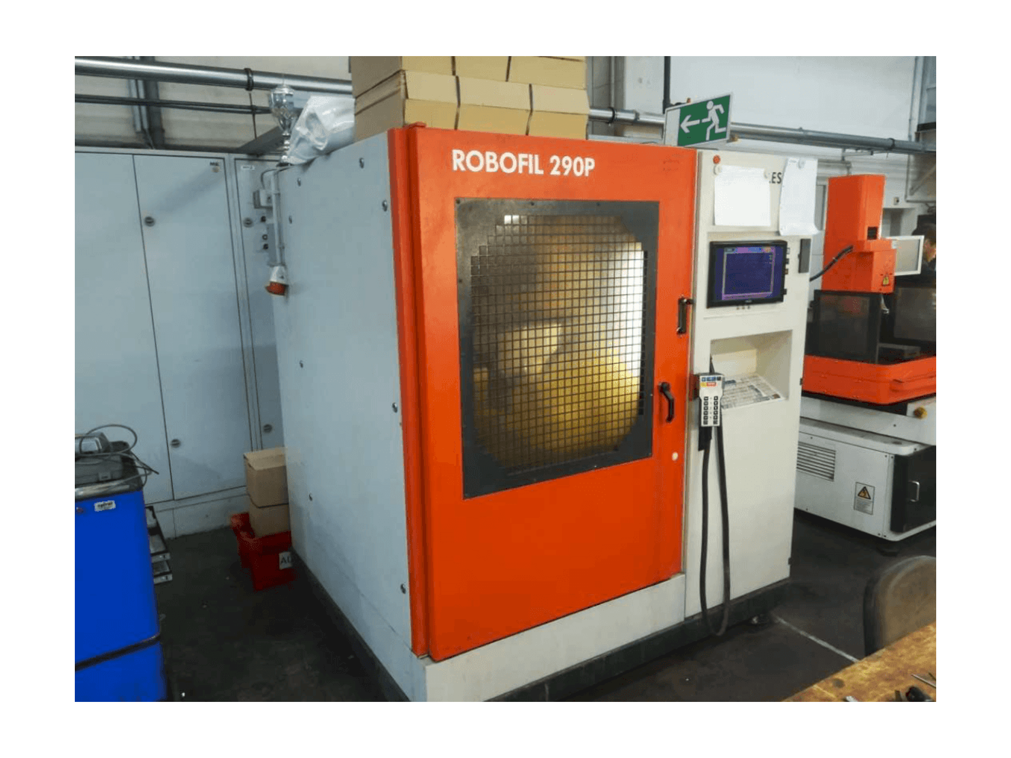 CHARMILLES Robofil 290 P-maskinen framifrån