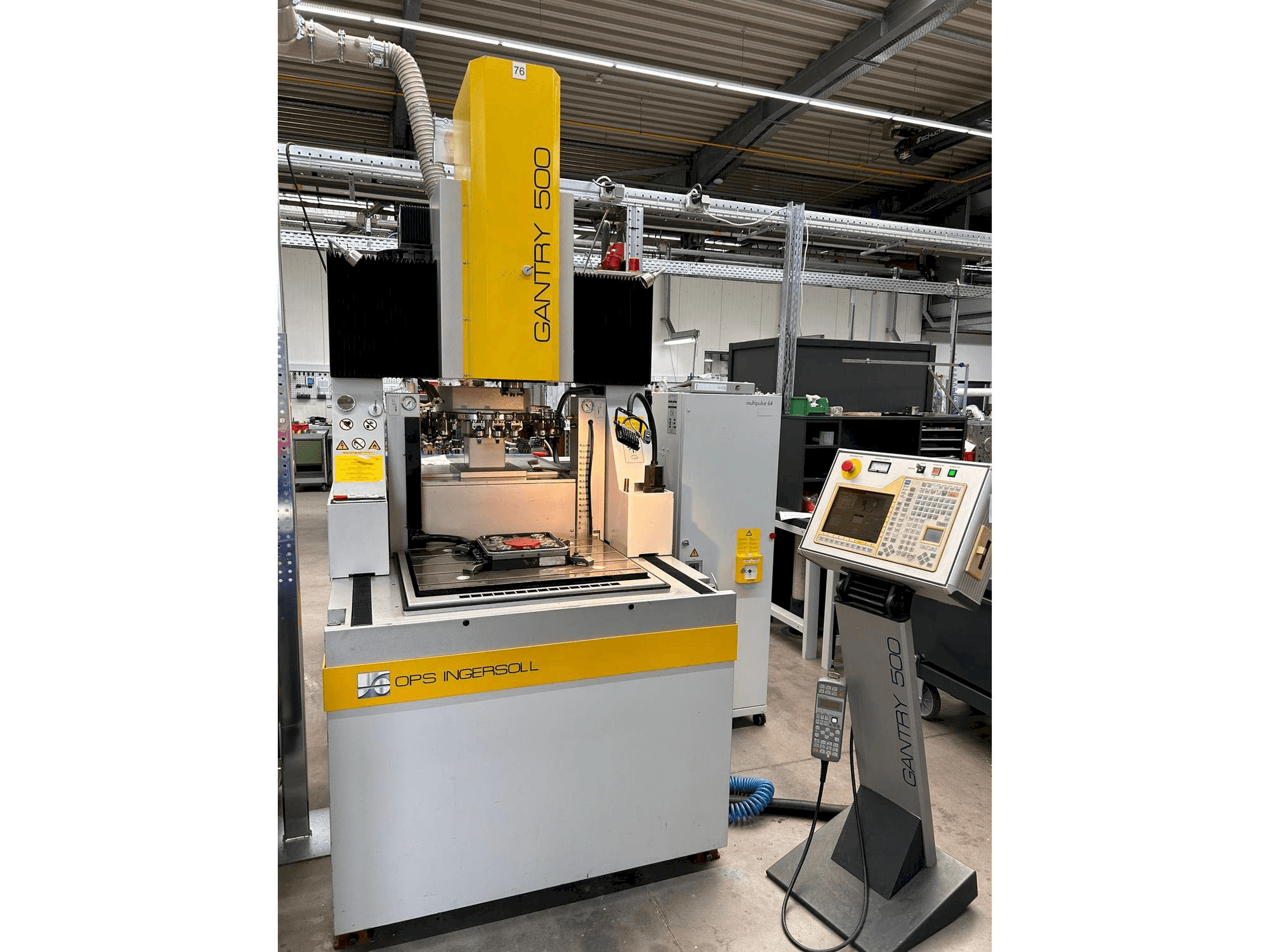 OPS-INGERSOLL Gantry 500-maskinen framifrån
