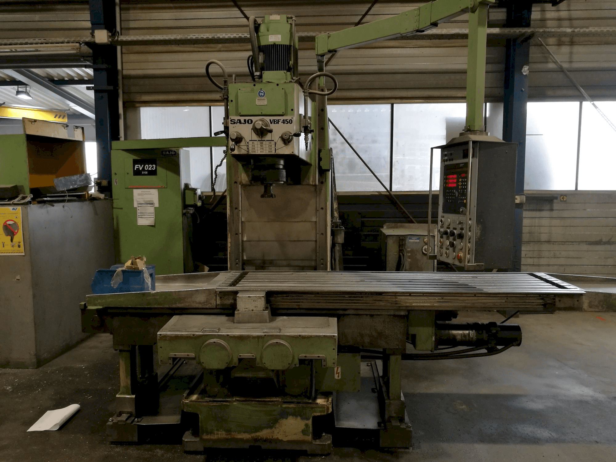 SAJO VBF450-maskinen framifrån