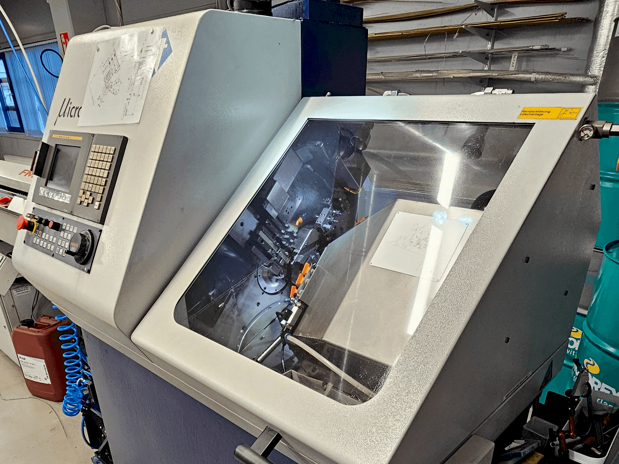 TORNOS Micro 8-maskinen framifrån