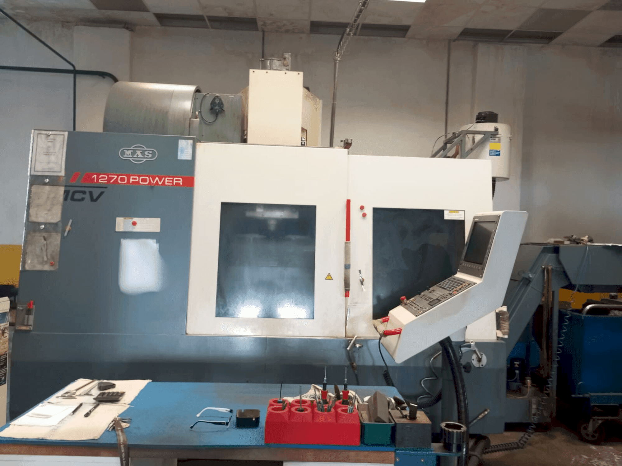 KOVOSVIT MAS MCV 1270 Power-maskinen framifrån