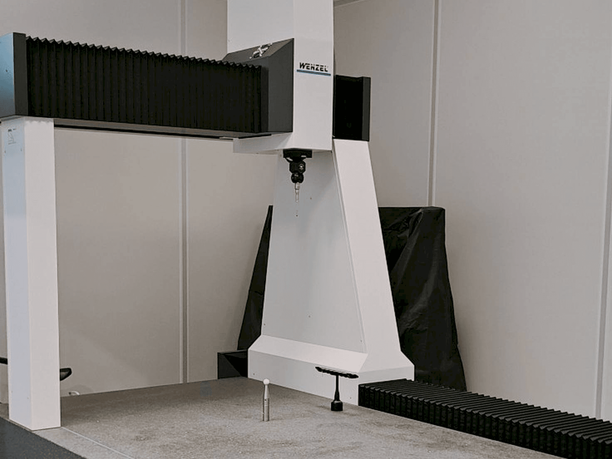 Wenzel LH 1010-maskinen framifrån