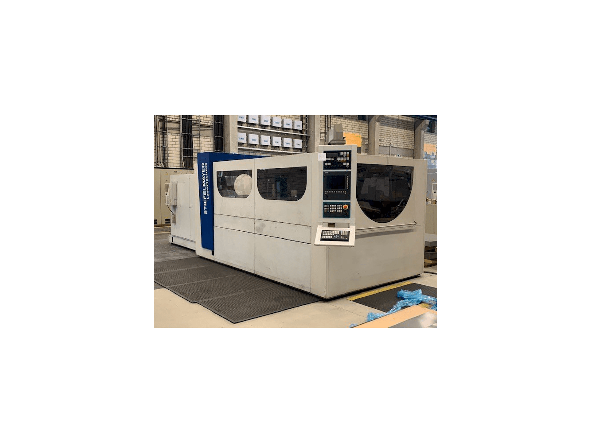 Stiefelmayer linear-maskinen framifrån