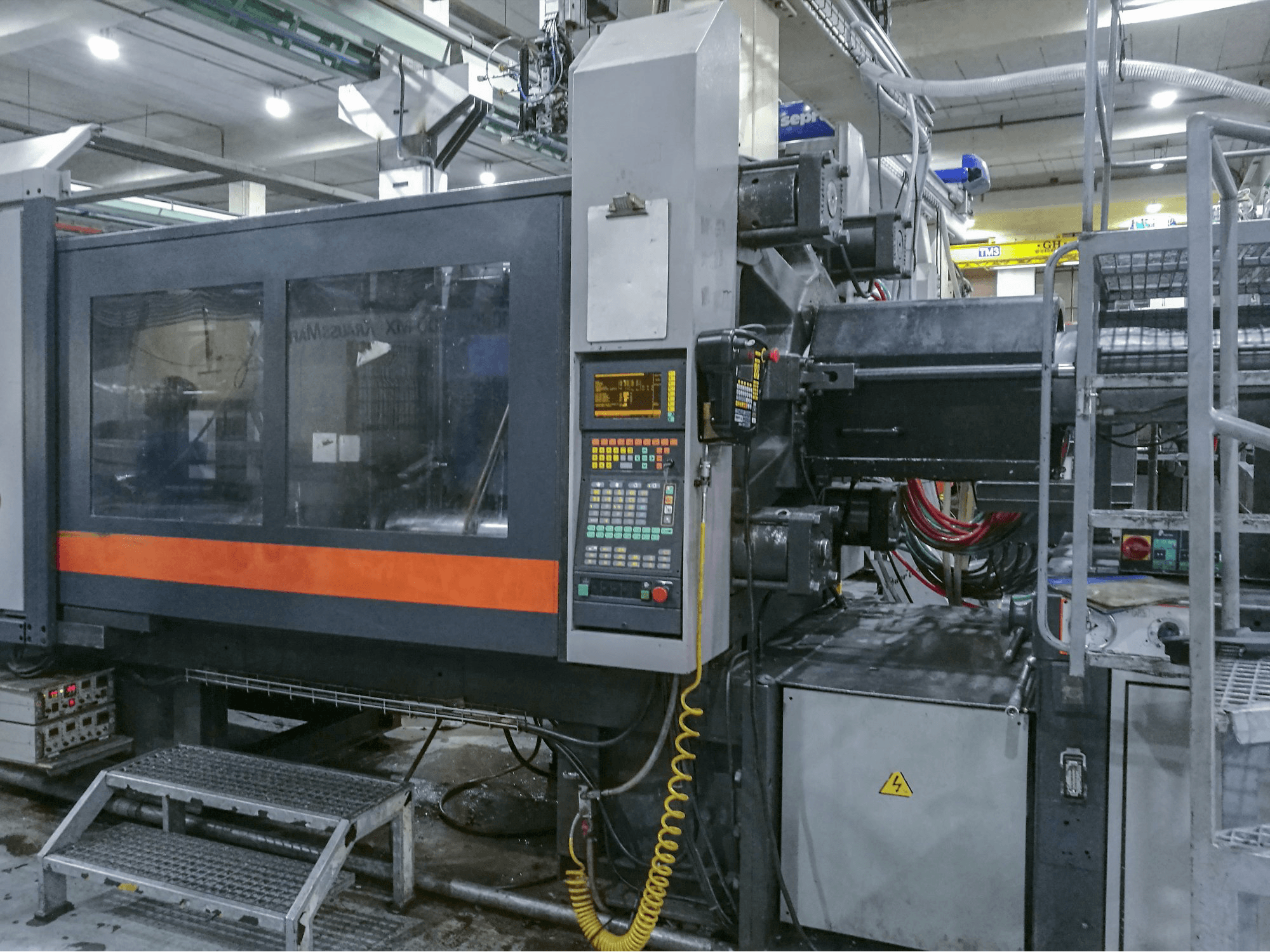 1 SANDRETTO-maskinen sedd från höger4435-550