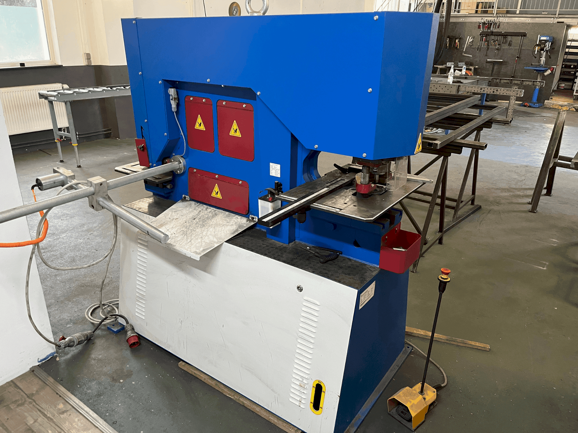 Metallkraft HPS 65 DS-maskinen framifrån