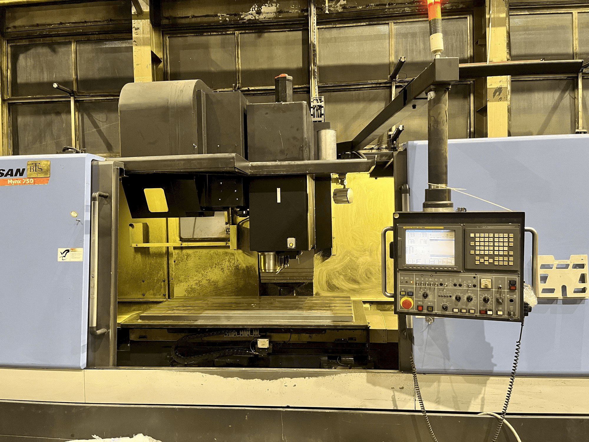 Doosan MYNX 750-maskinen framifrån