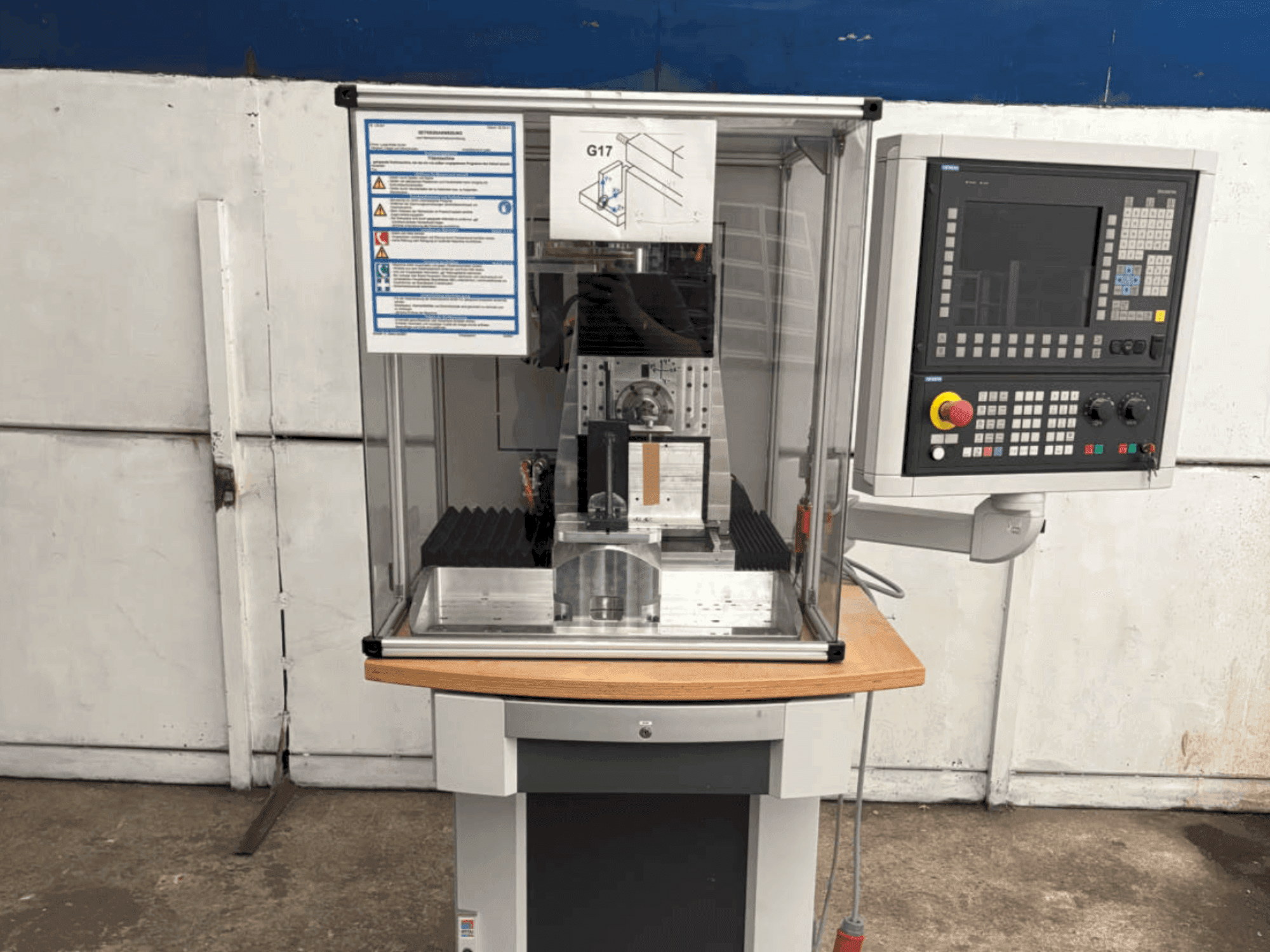 HELLER PT 16-maskinen framifrån