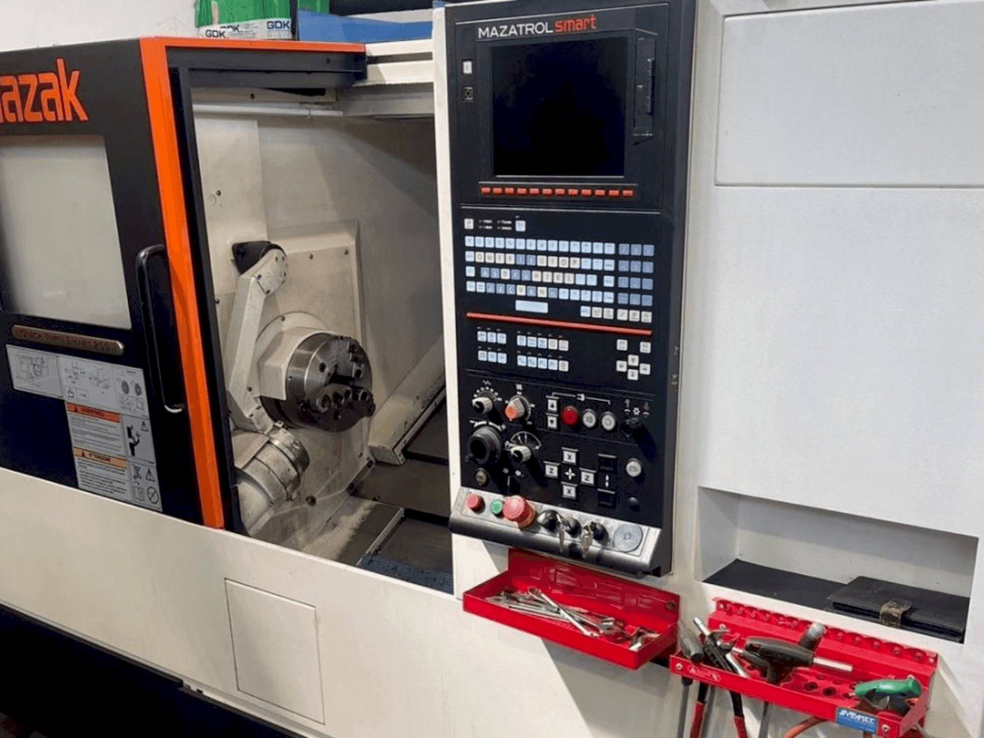 Mazak QT SMART 200-maskinen framifrån