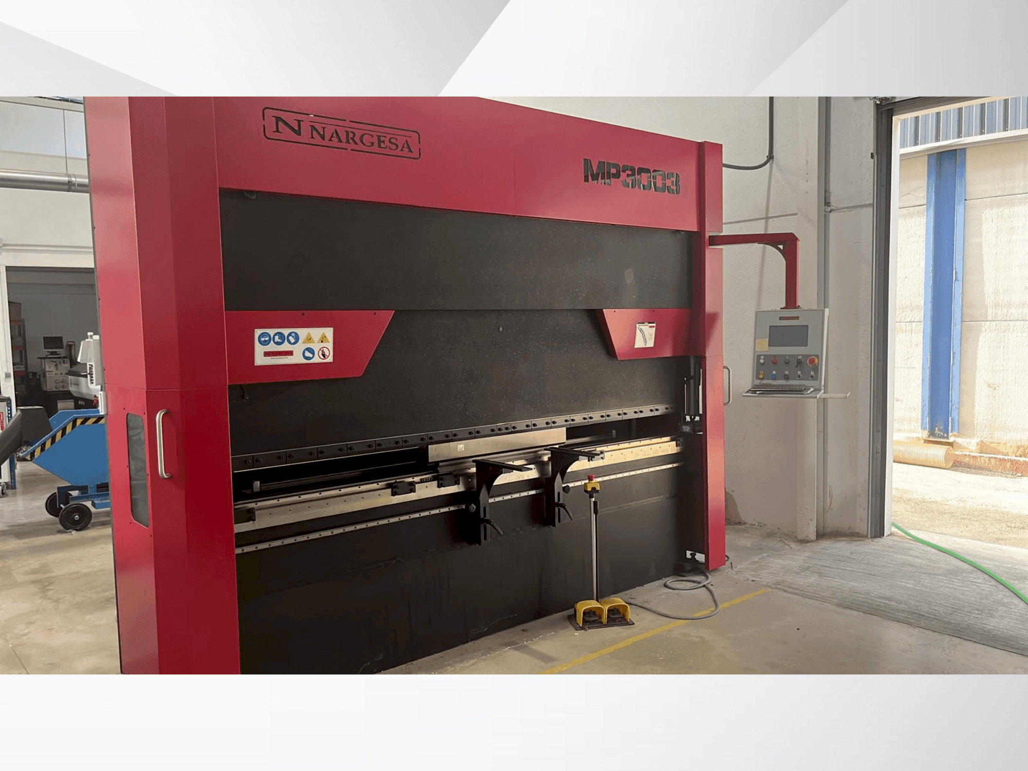 NARGESA 3003-maskinen framifrån