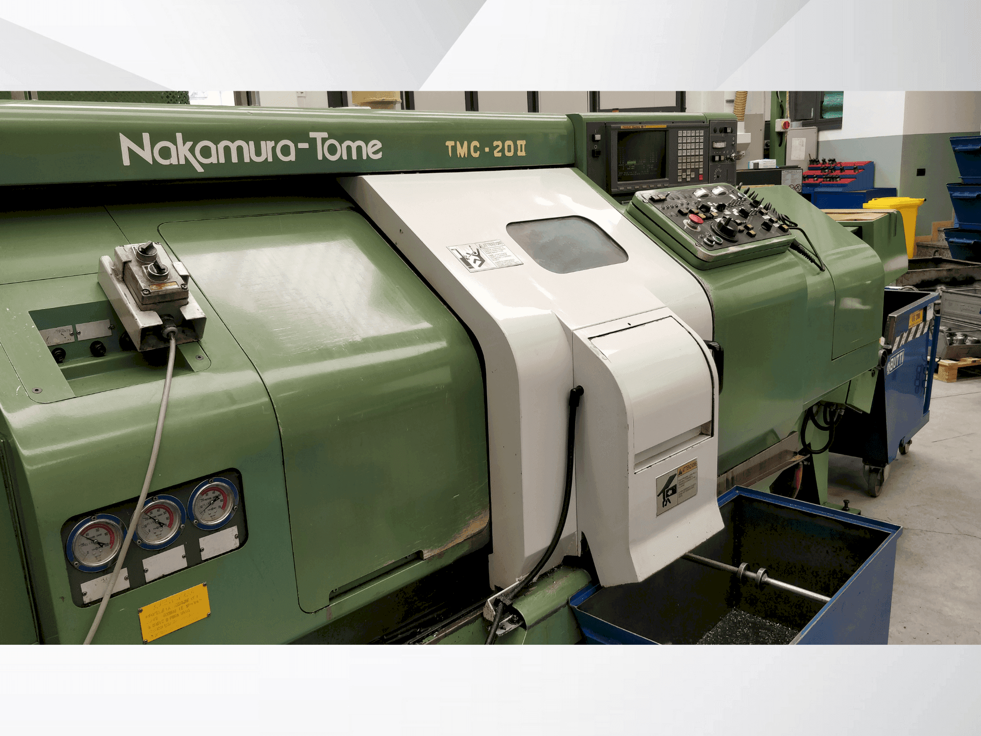 NAKAMURA-TOME TMC20-II-maskinen framifrån