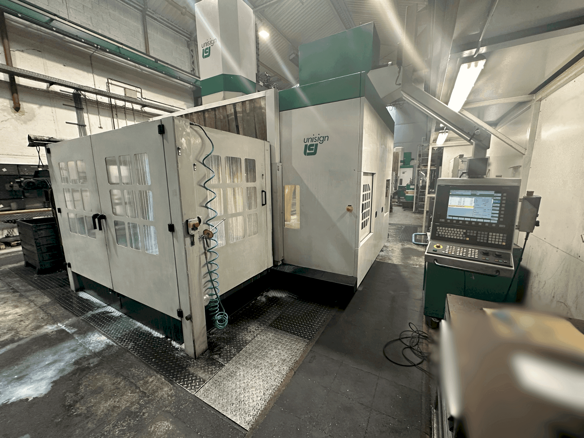 Unisign UNIPORT 6000-maskinen framifrån