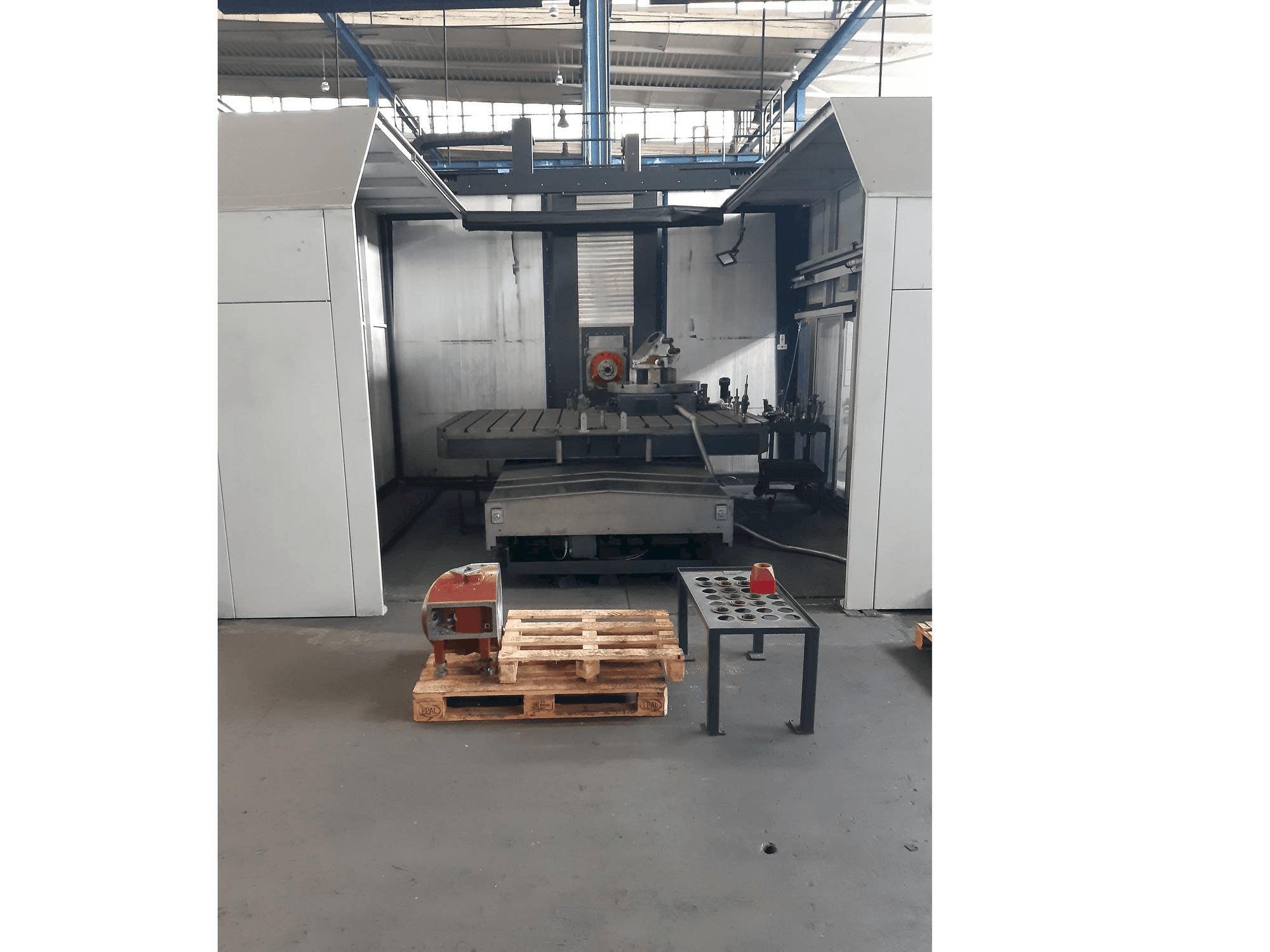 Tos KURZIM FOQ 80-maskinen framifrån