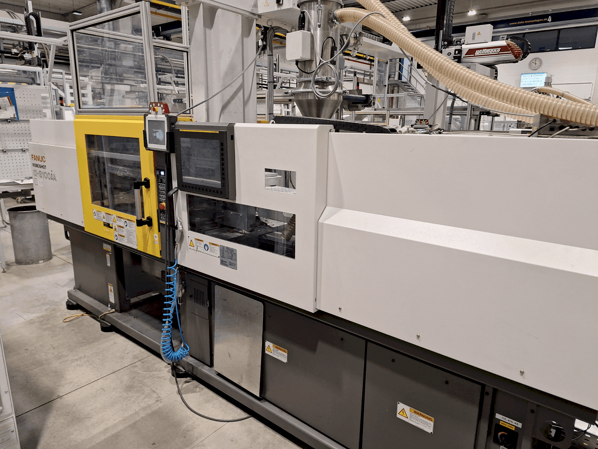 FANUC ROBOSHOT S 100 iA-maskinen framifrån