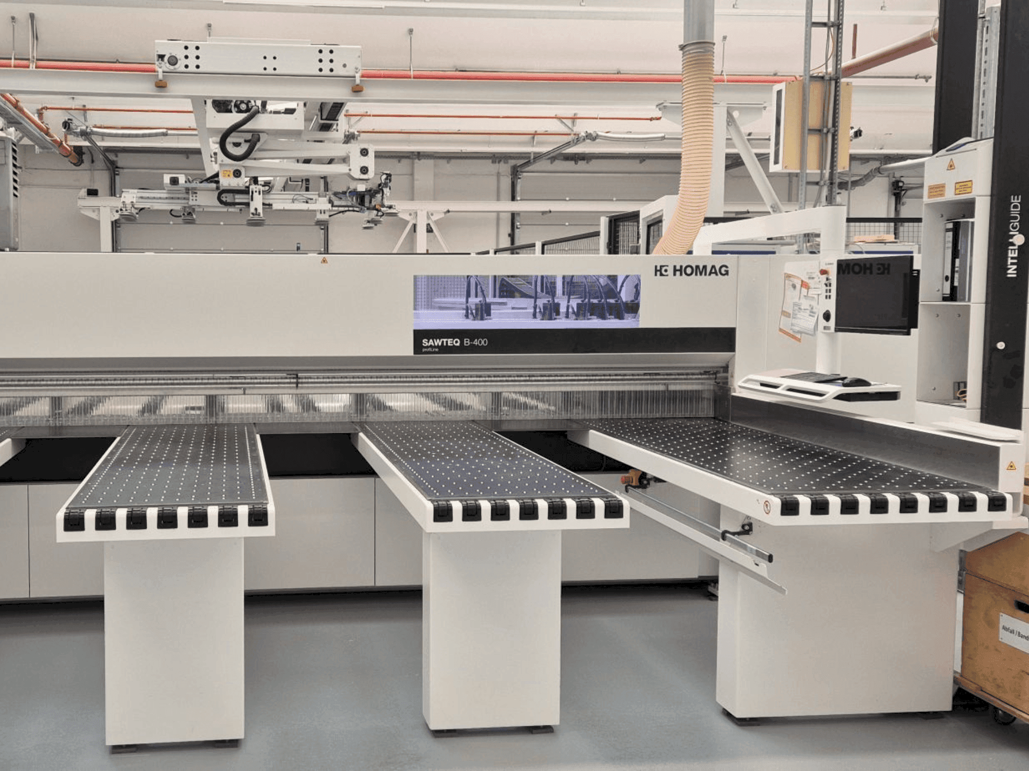 HOLZMA HPP 400-maskinen framifrån