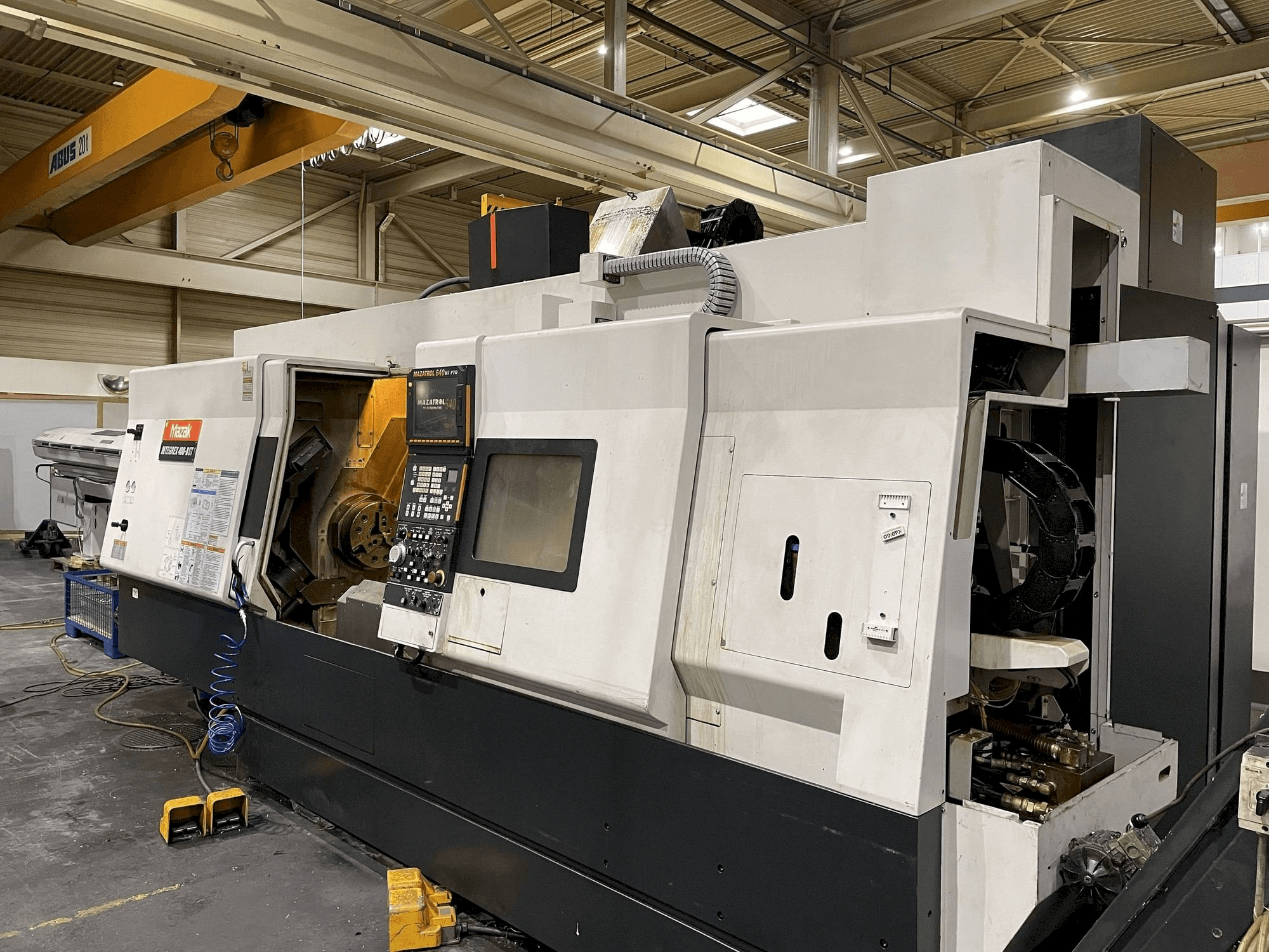 Mazak Integrex 400 III ST-maskinen framifrån
