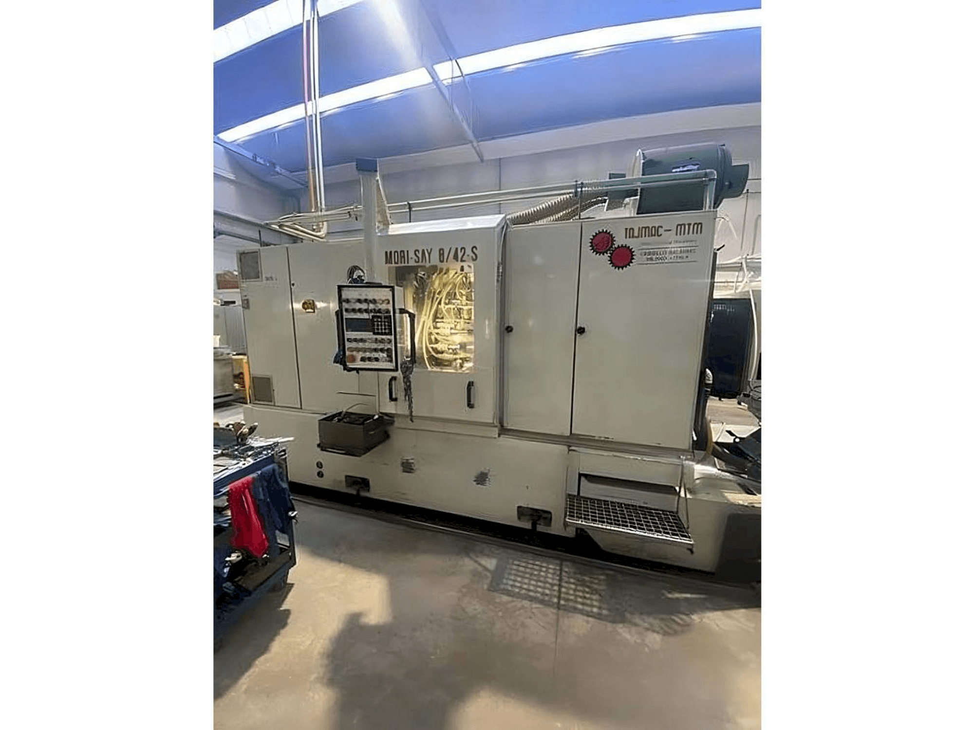 MORI SAY 8/42-S-maskinen framifrån