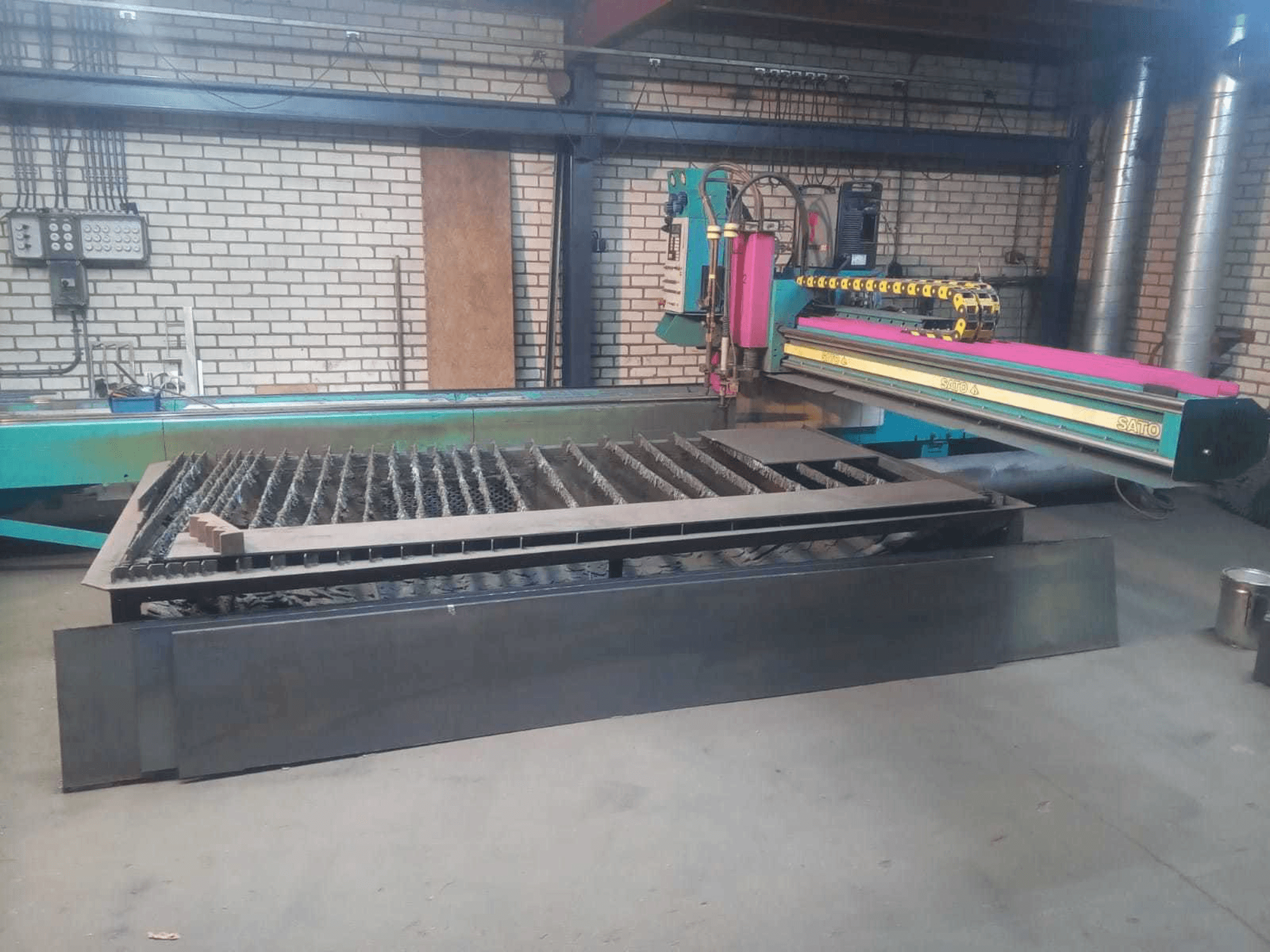 SATO SATRONIK C2500-maskinen framifrån