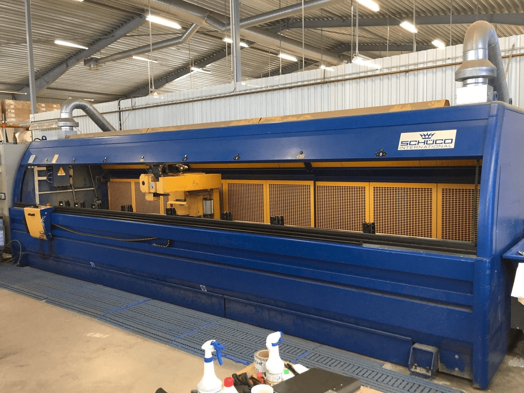 Emmegi Comet-maskinen framifrån