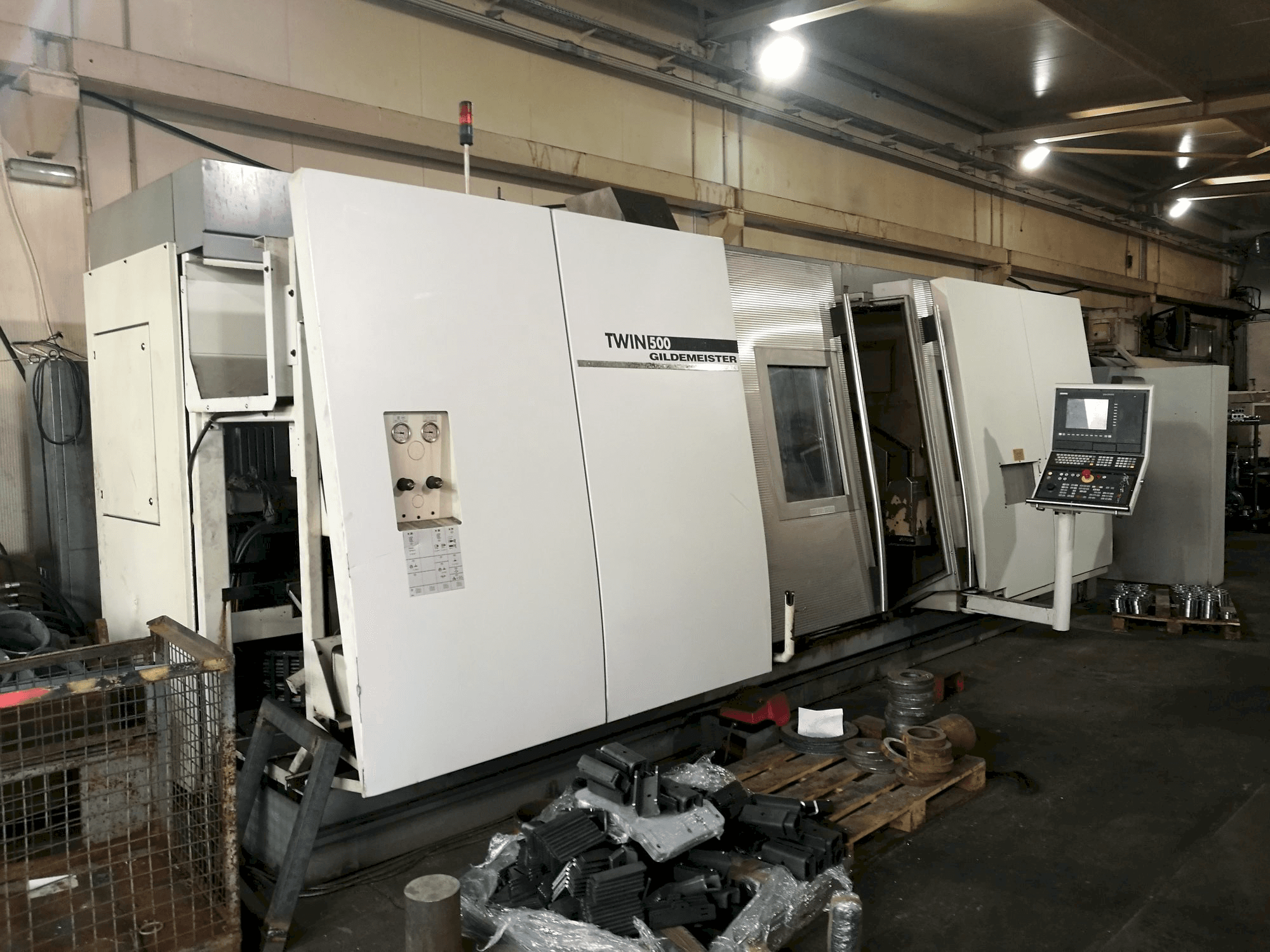 Gildemeister TWIN 500-maskinen framifrån