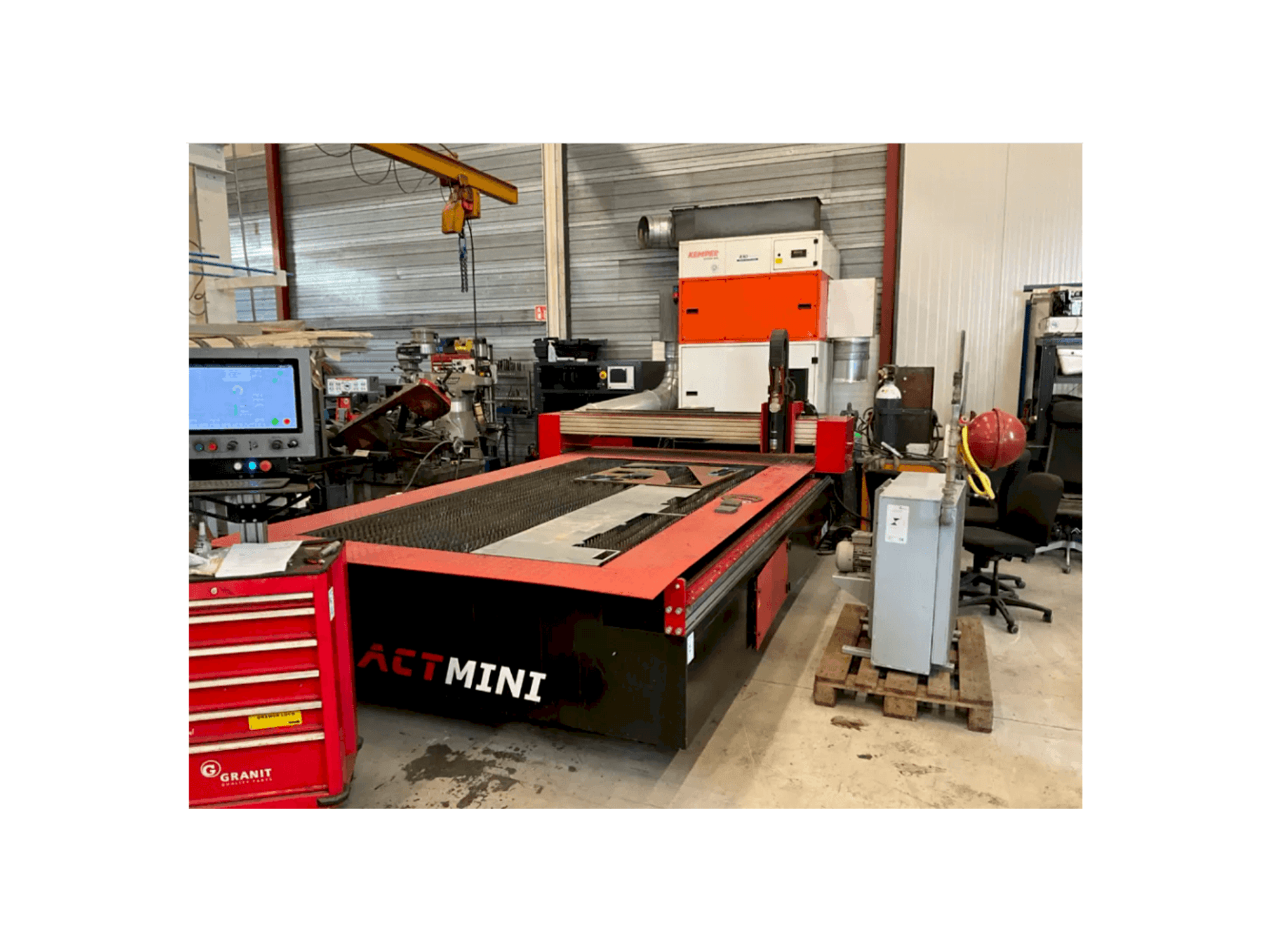 ACT MINI 3015PW-maskinen framifrån