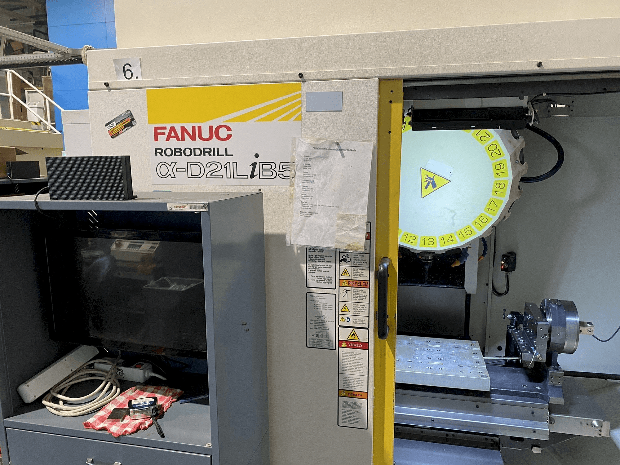 FANUC Robodrill Alpha D21LiA5-maskinen framifrån