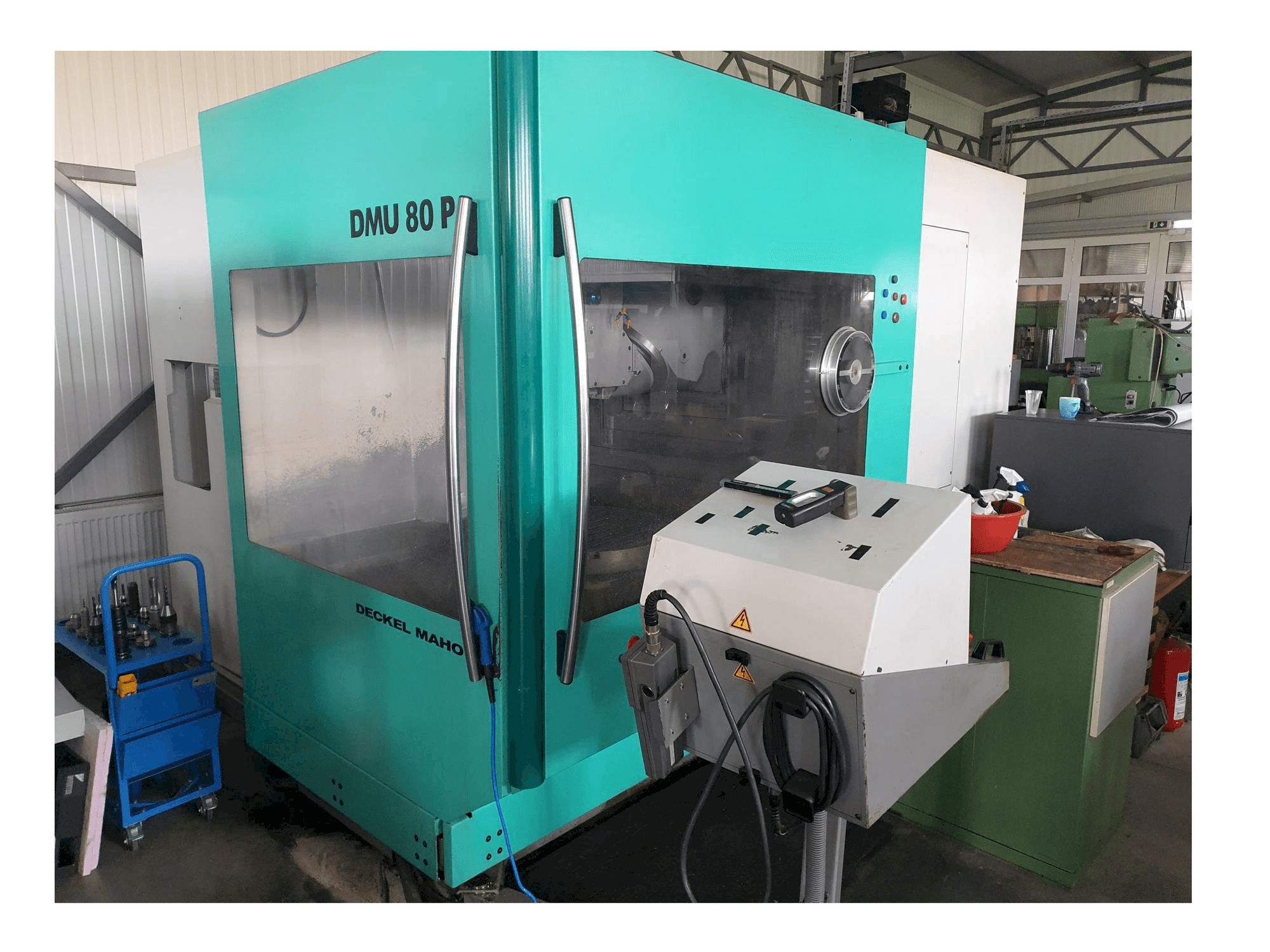 DECKEL MAHO DMU 80 P-maskinen framifrån