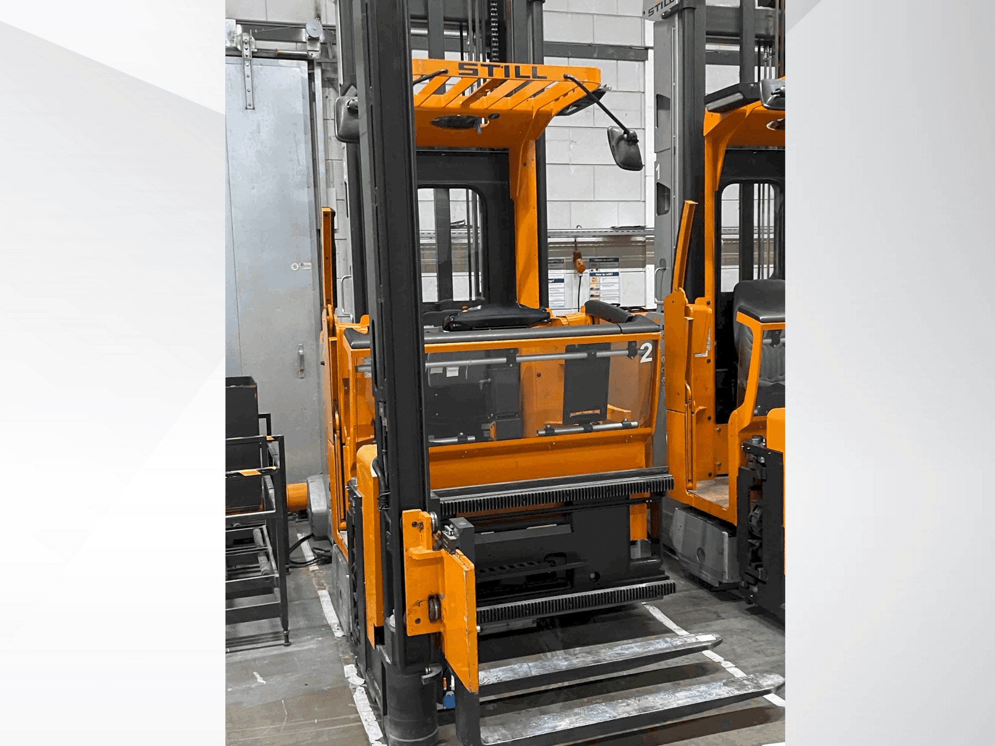 STILL MX-X 48v TE 3400-maskinen framifrån