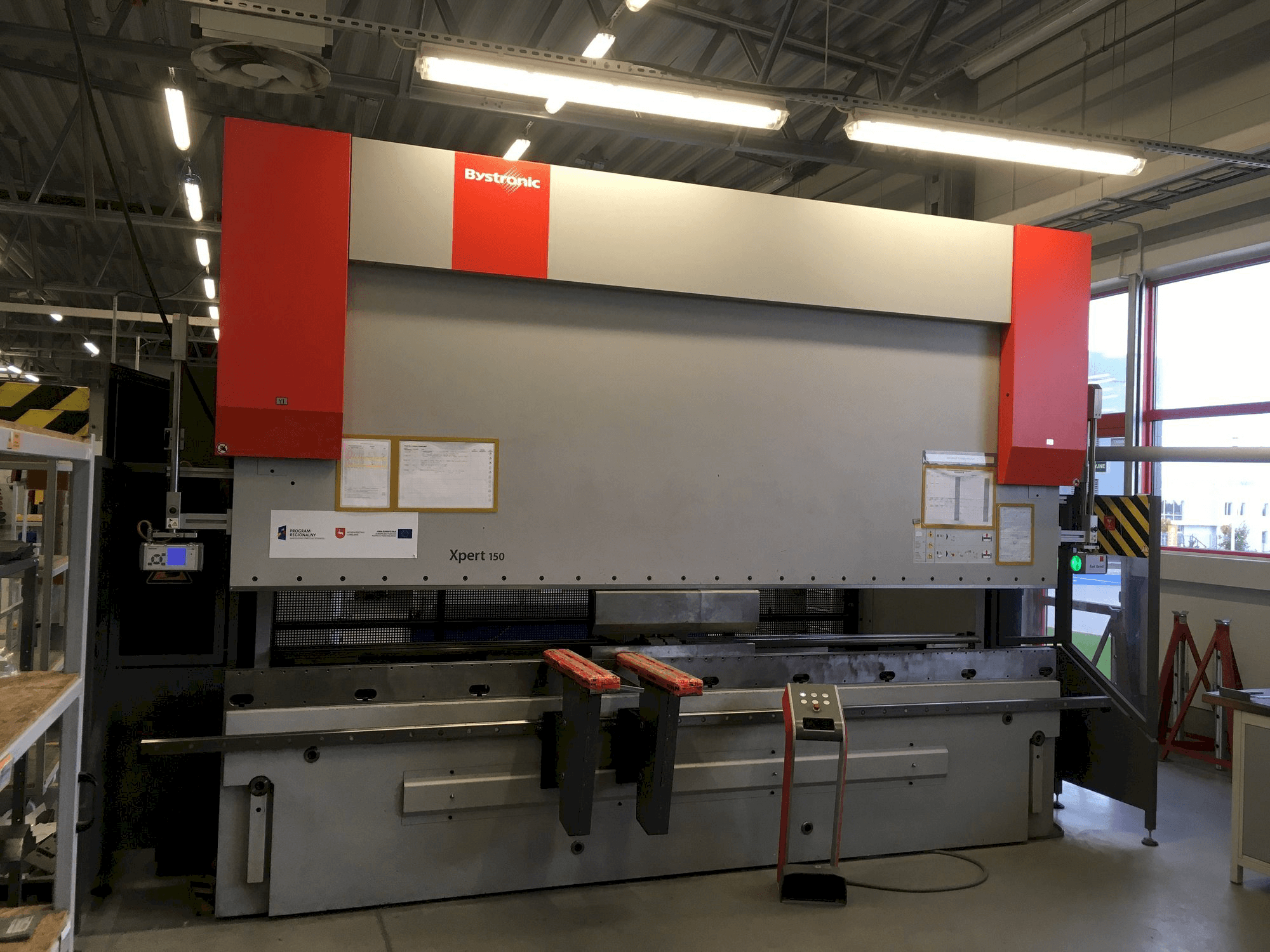 Bystronic Xpert 150/4100-maskinen framifrån