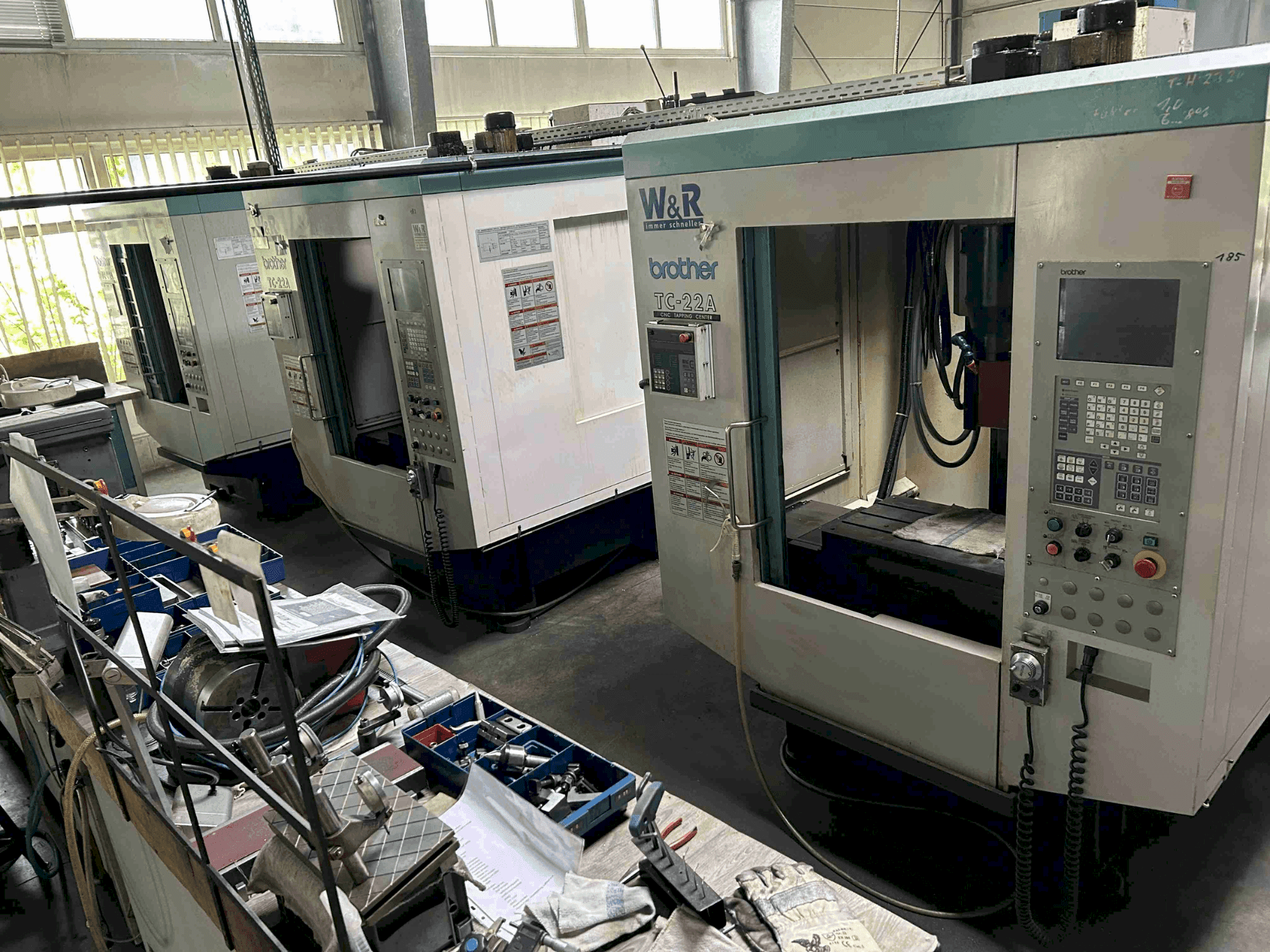 Brother TC-22A-maskinen framifrån