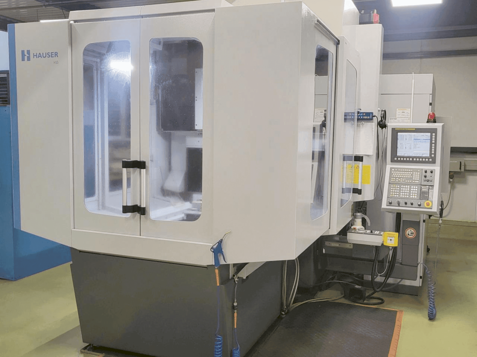 HAUSER KELLENBERGER H55-400-maskinen framifrån