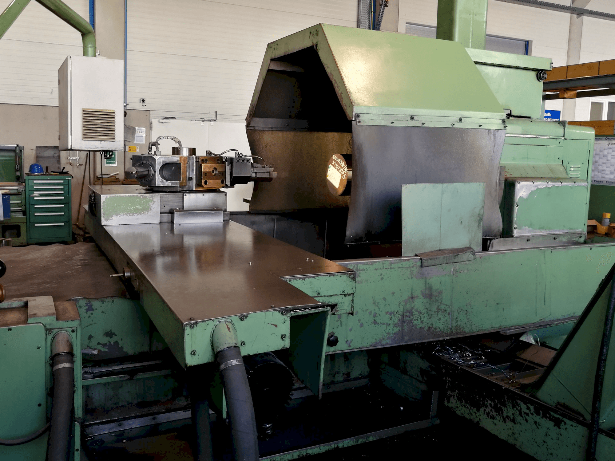 HEID-maskinen sedd från höger sidaDF NCC 1000