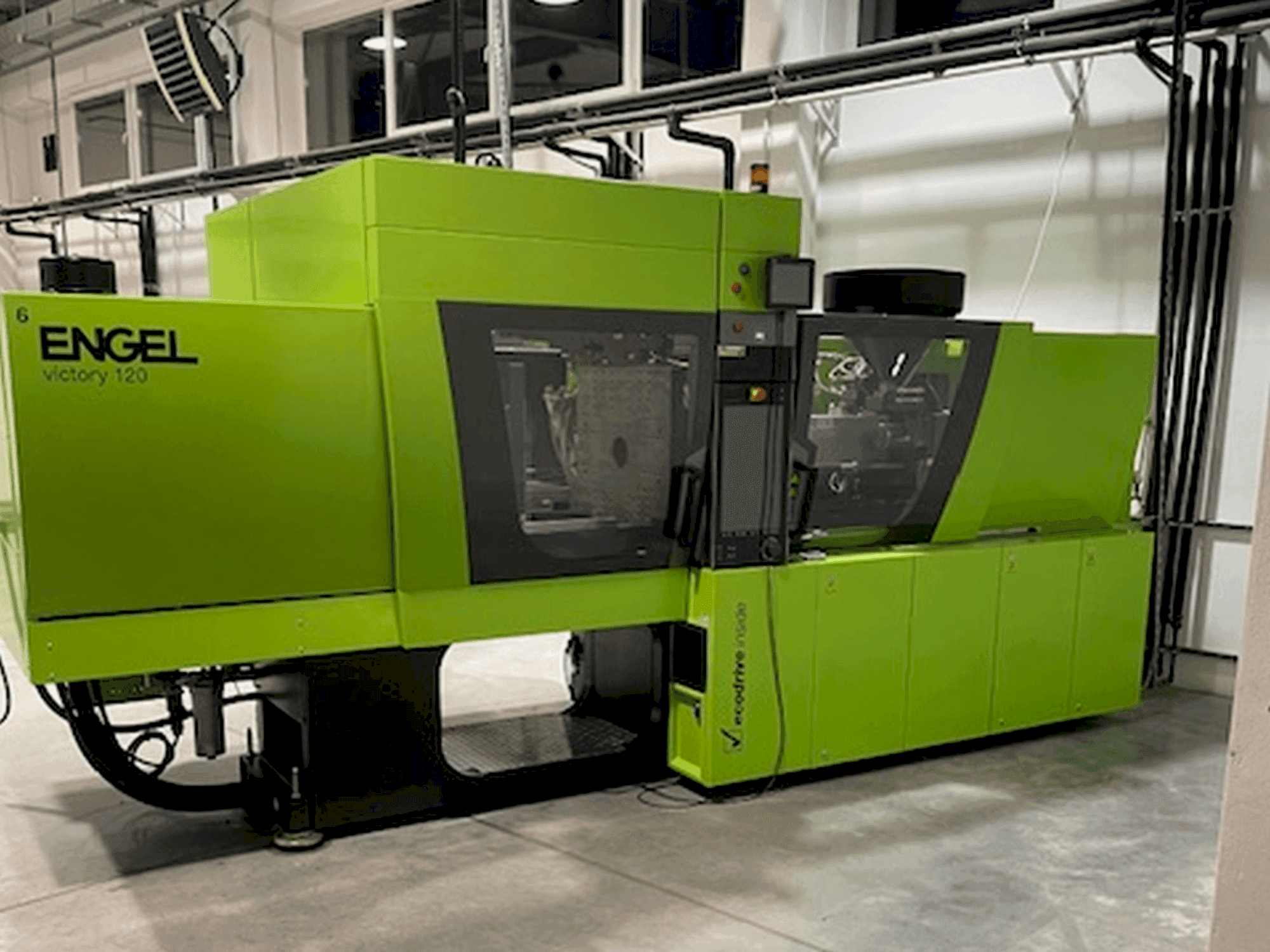 Engel Victory 650/120 tech-maskinen framifrån