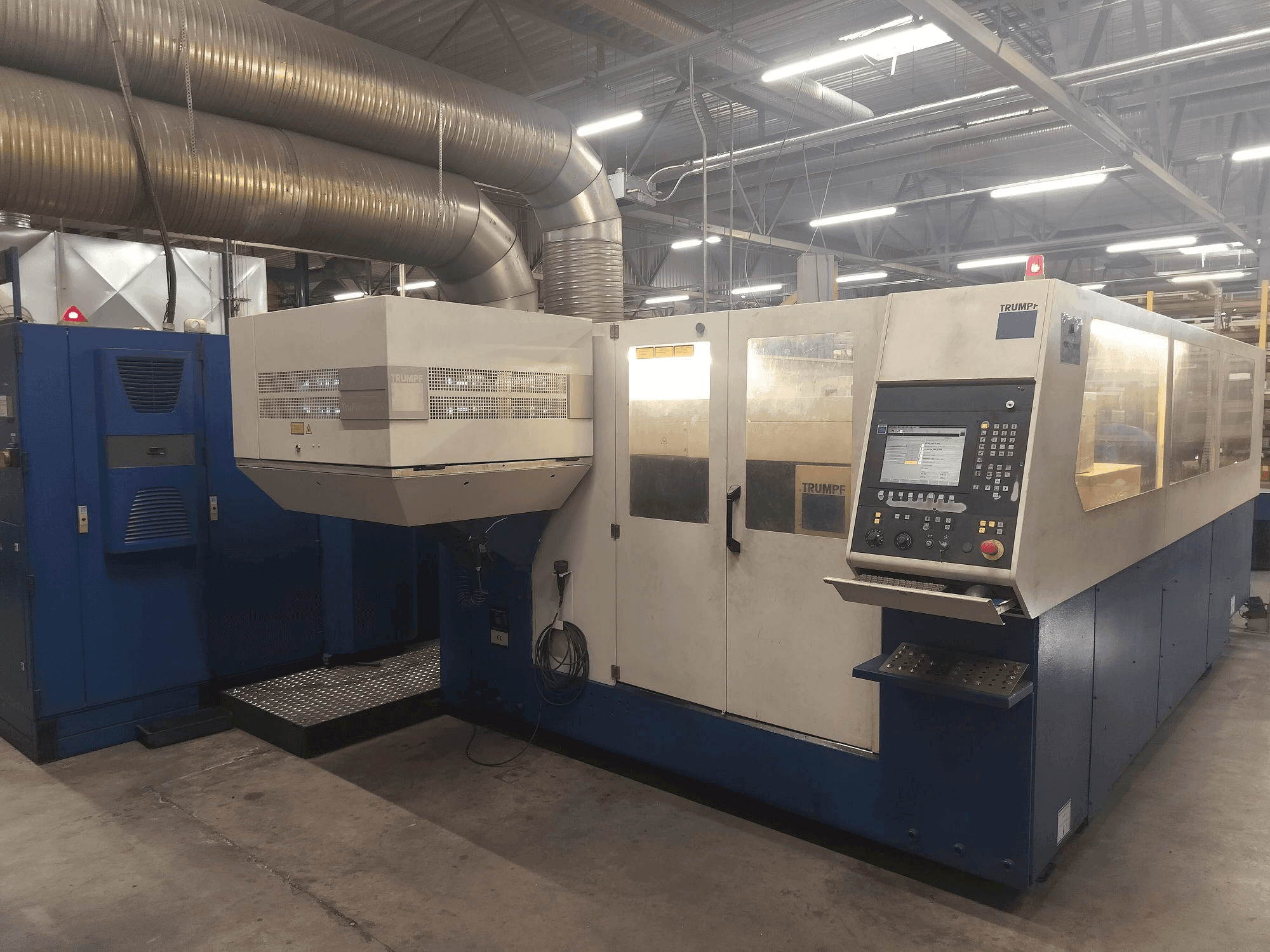 TRUMPF Trulaser 3030 (2008)-maskinen framifrån