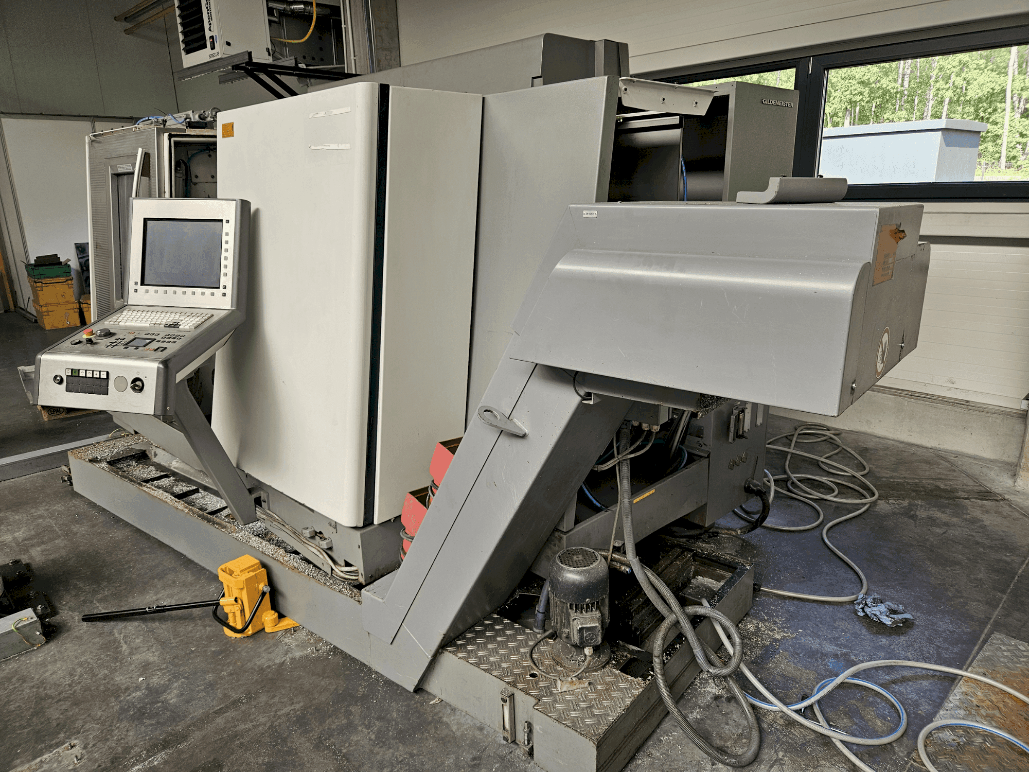 Gildemeister CTX 420 Linear-maskinen framifrån