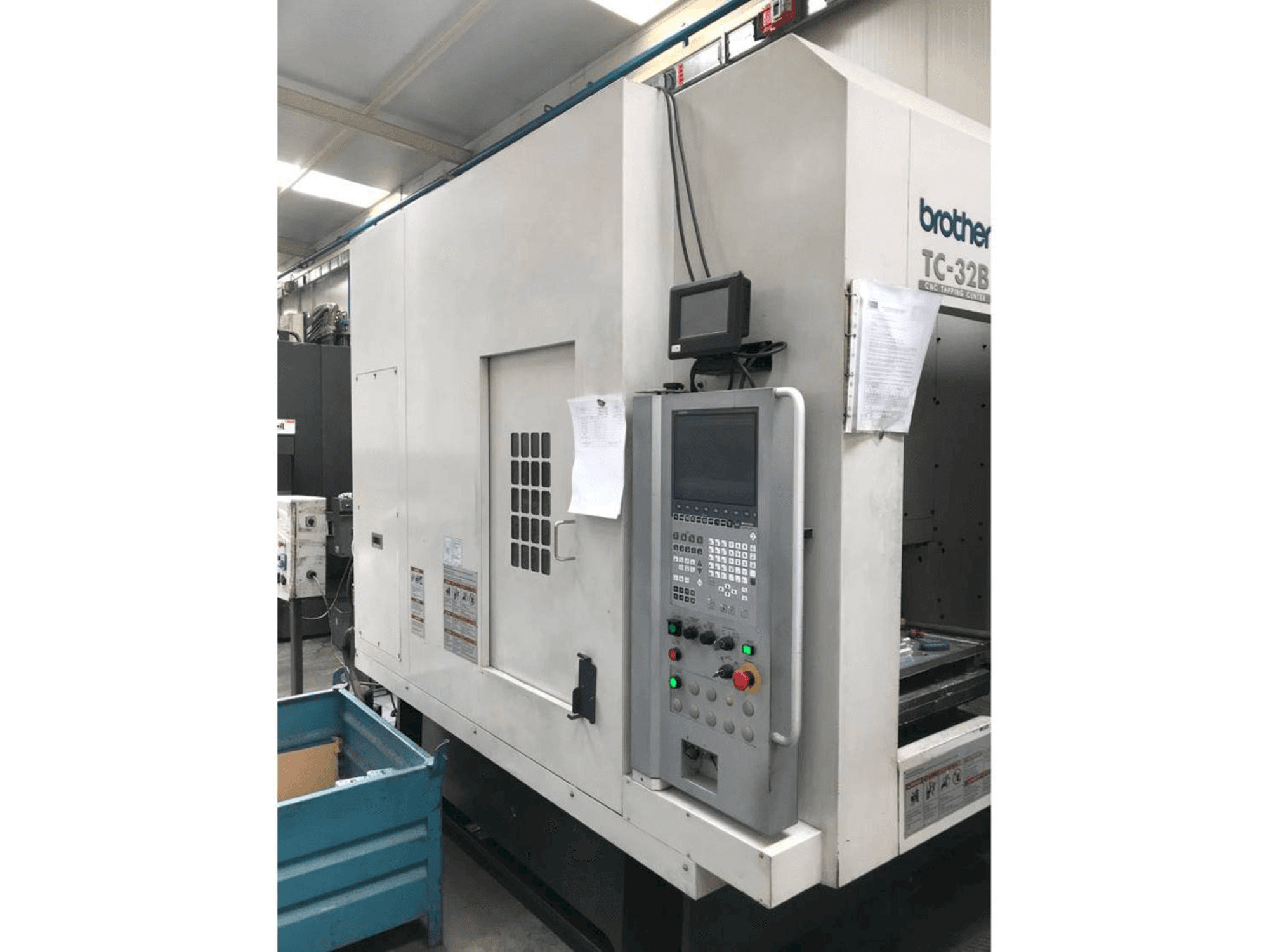 Brother TC-32BN QT-maskinen framifrån
