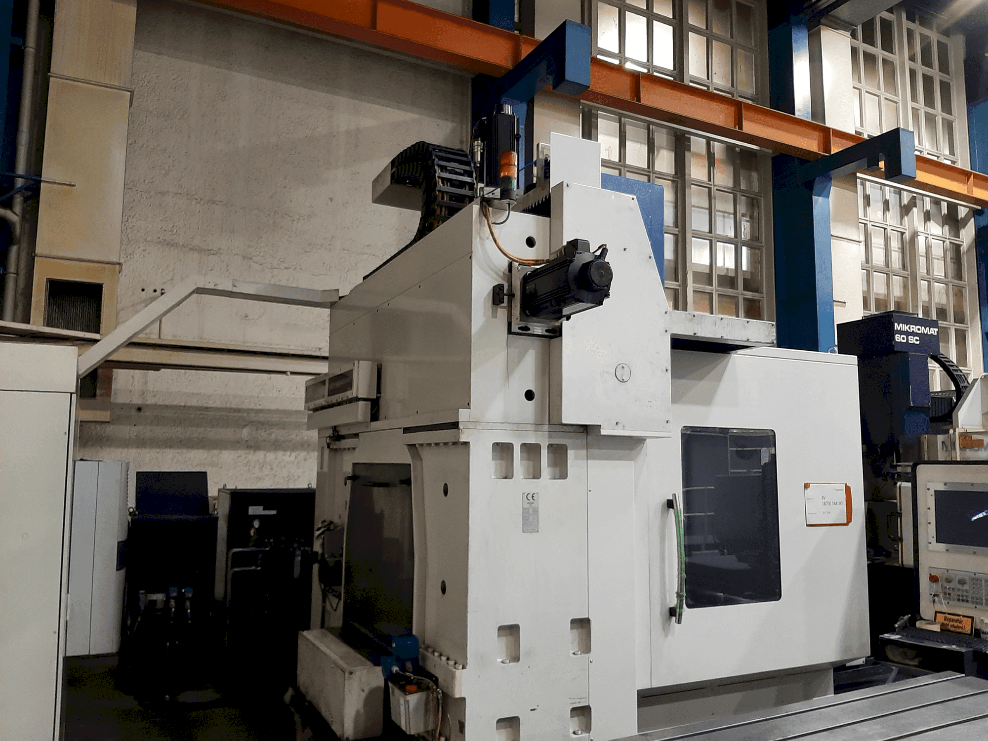 MIKROMAT 8V-maskinen framifrån