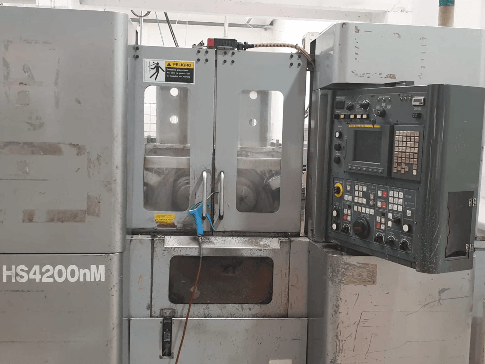 KITAKO HS4200NM-maskinen framifrån